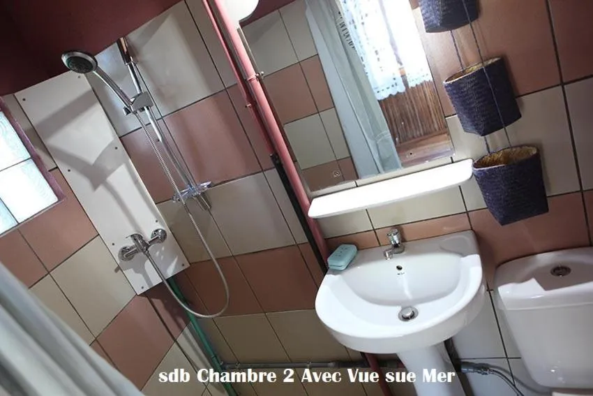 Bathroom in Chez Yolande