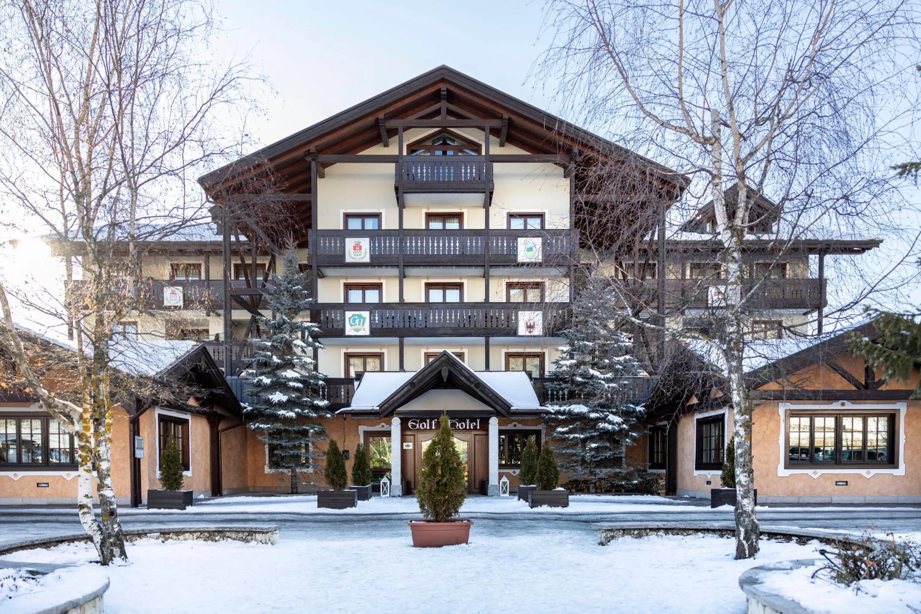 Property building in Golf Hotel