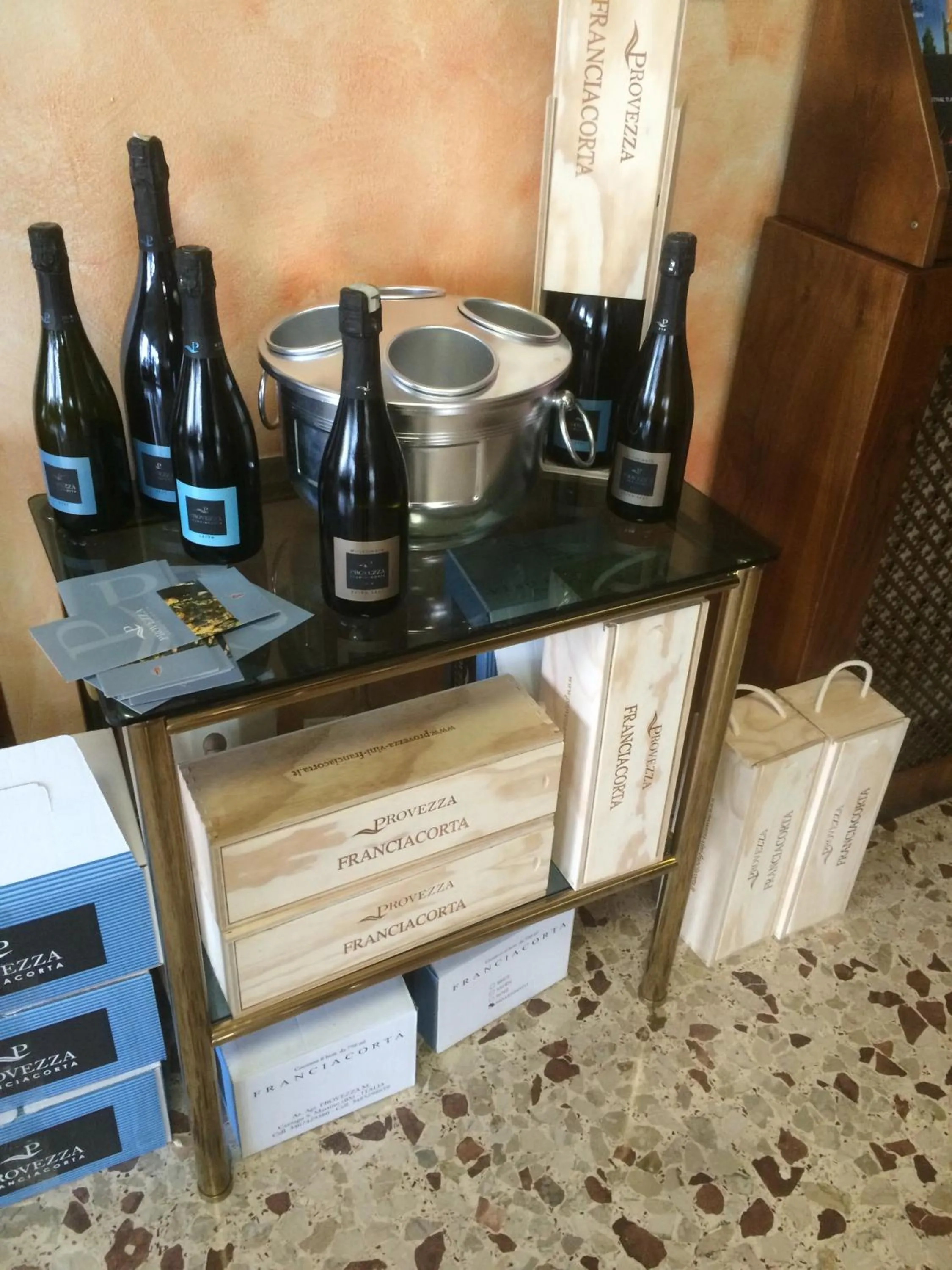 Alcoholic drinks in Hotel Marchina