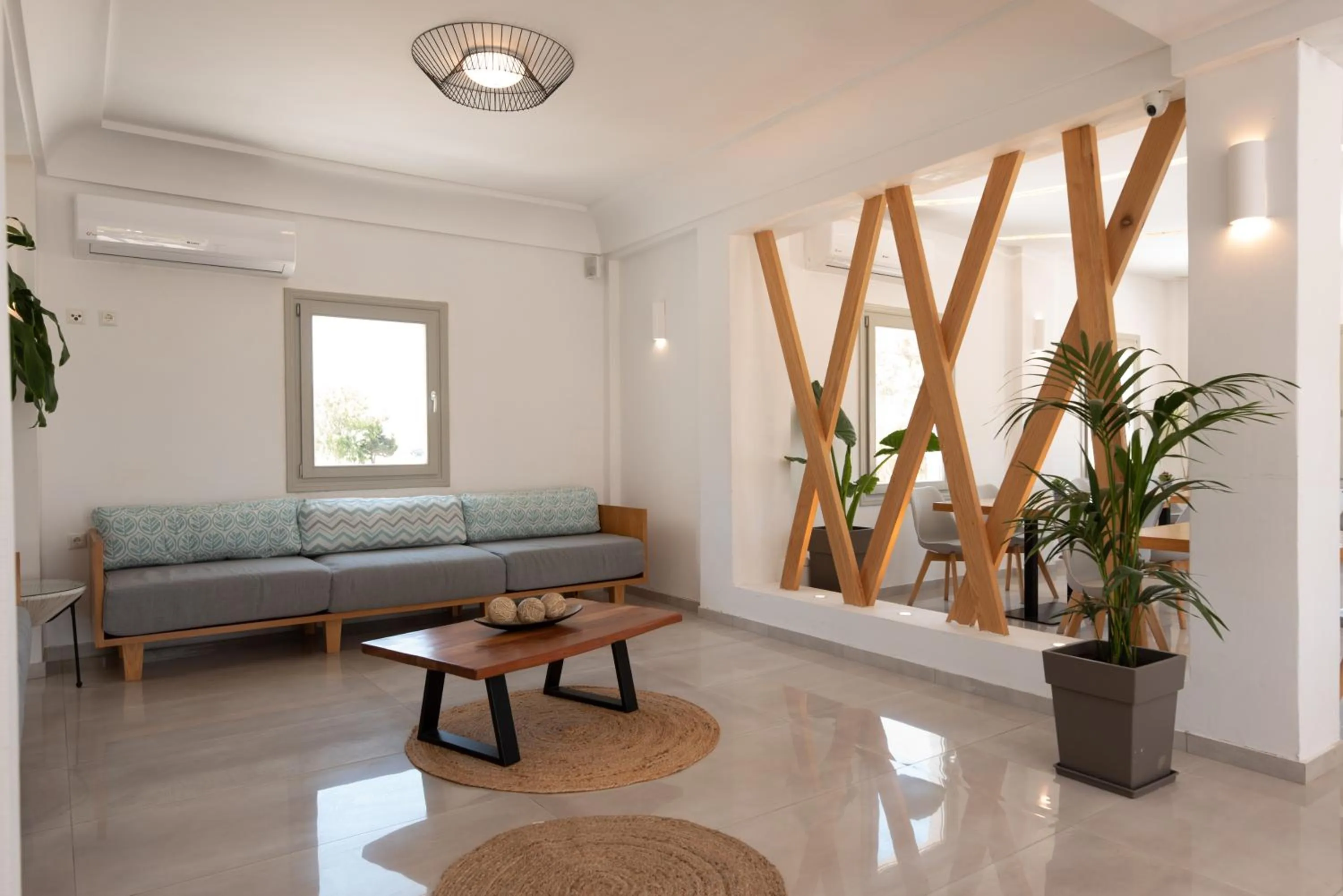 Living room in Kalisperis Hotel