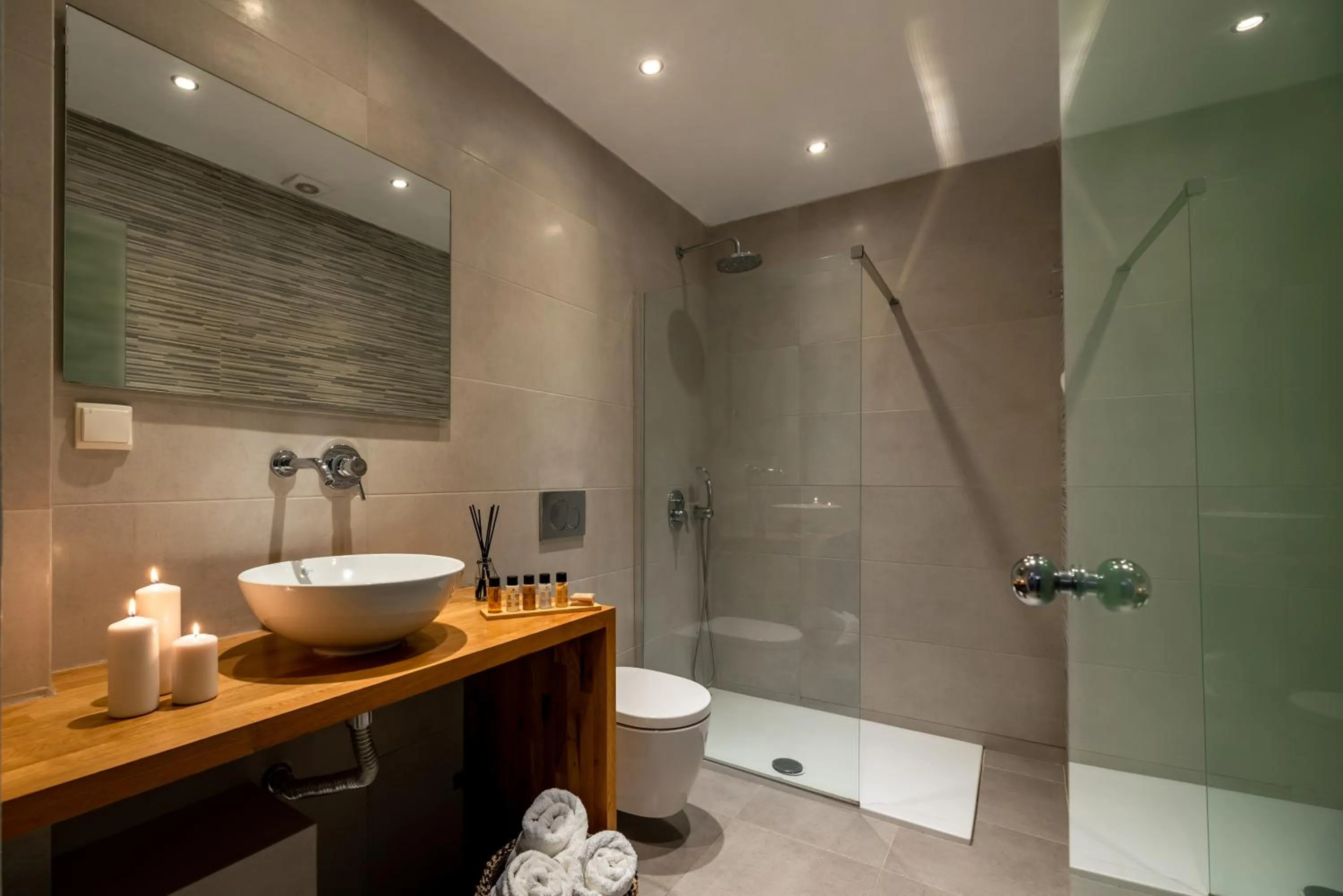 Bathroom in Kalisperis Hotel