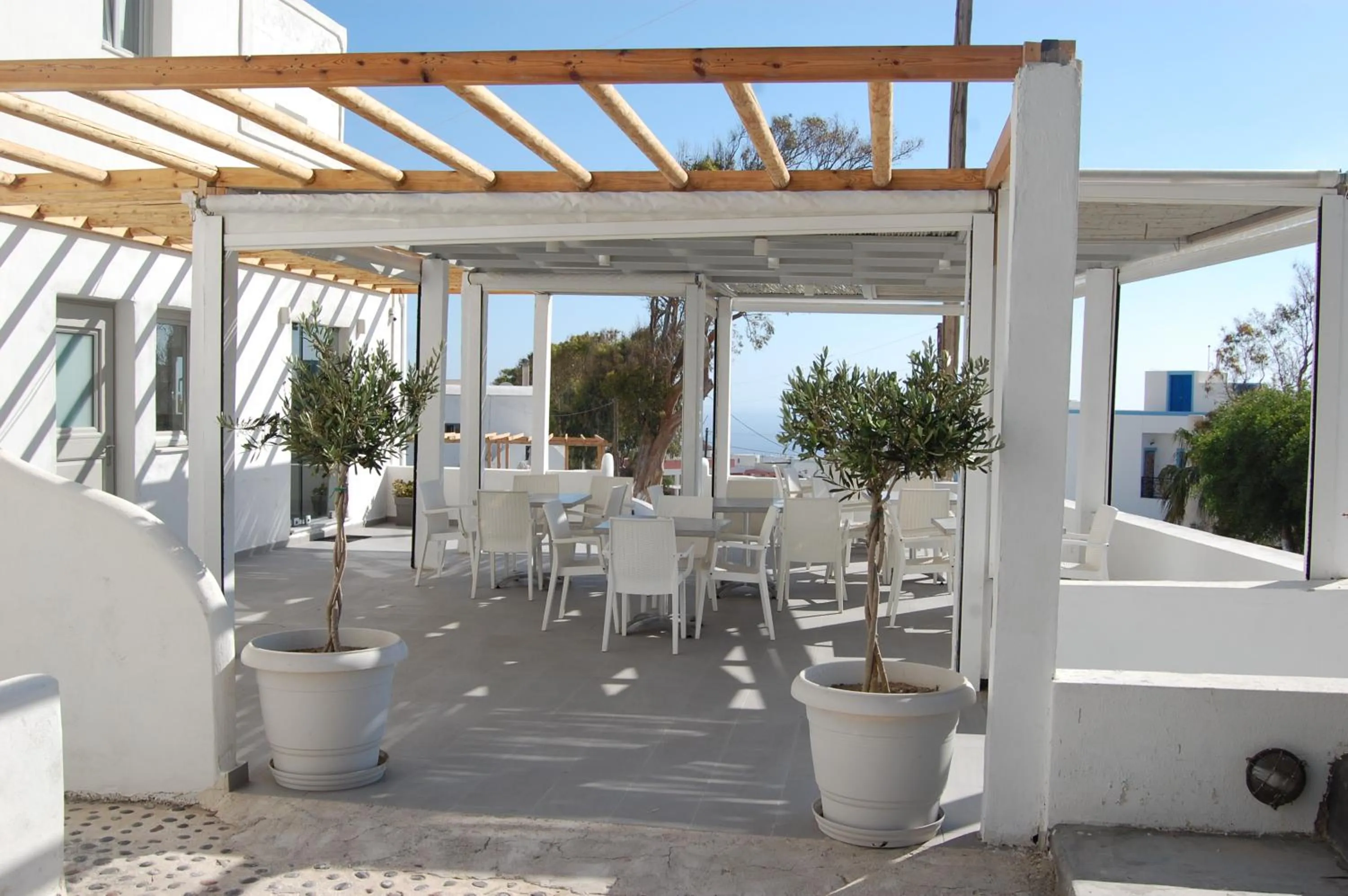 Patio in Kalisperis Hotel