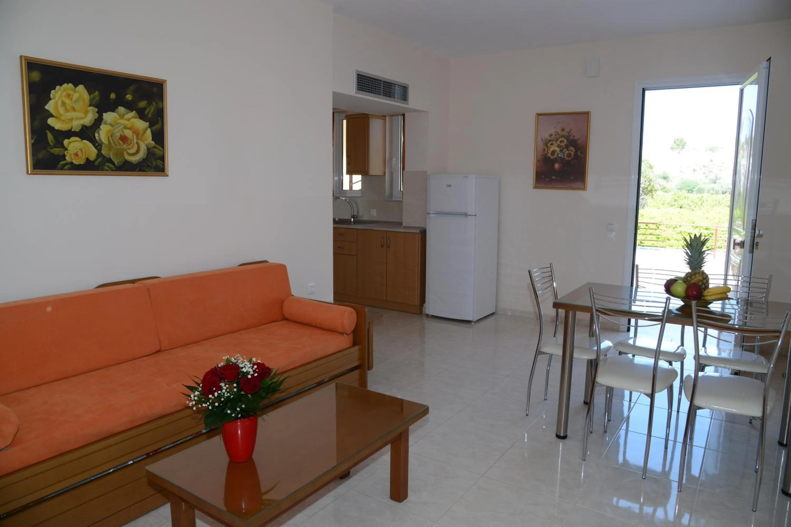 Patio in Maria's Filoxenia Suites