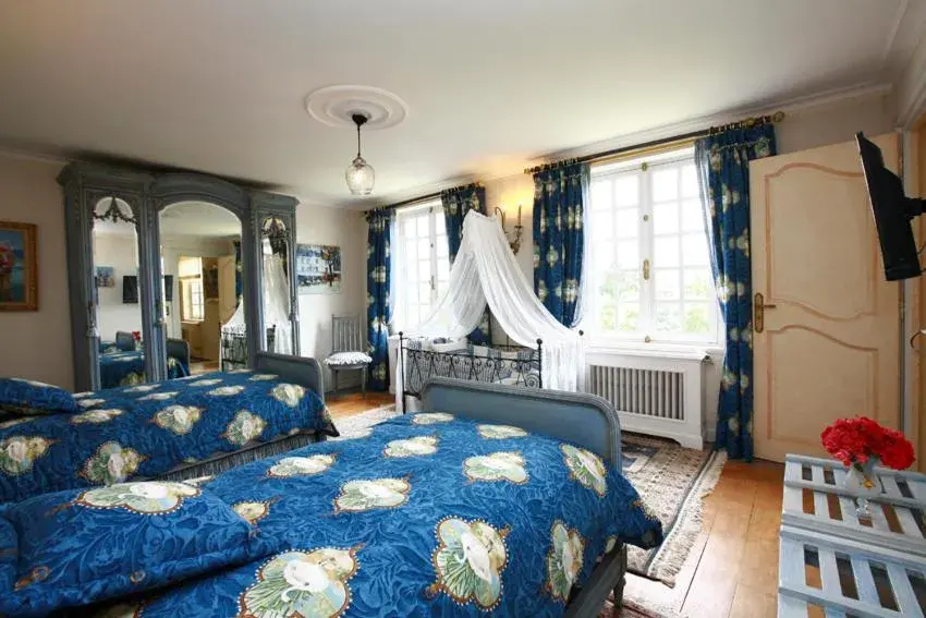 Superior Twin Room with Garden View in Le Domaine Du Lieu Athan ,réservé aux adultes Superior Twin Room with Garden View in Le Domaine Du Lieu Athan ,réservé aux adultes
