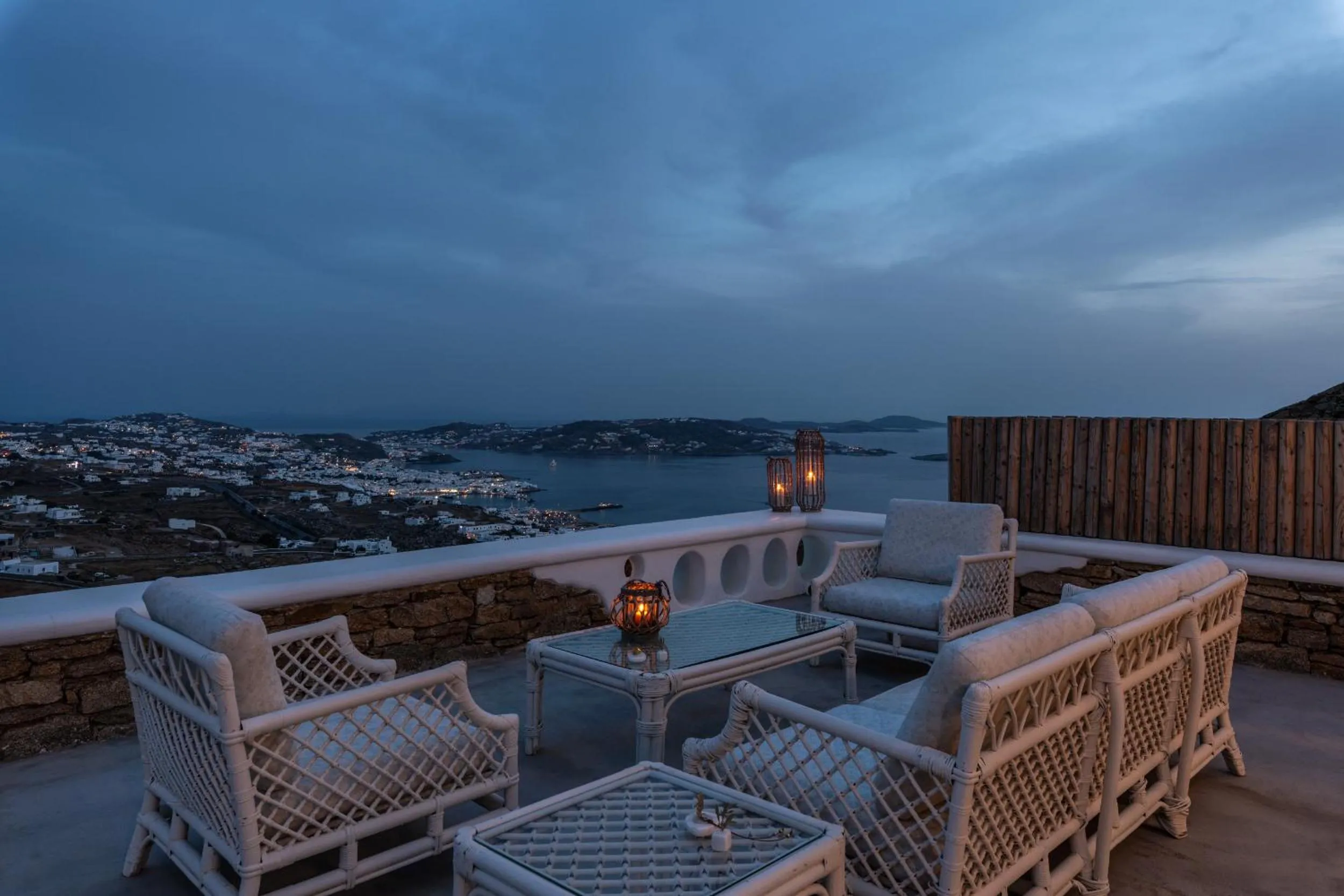 Mykonos Divino