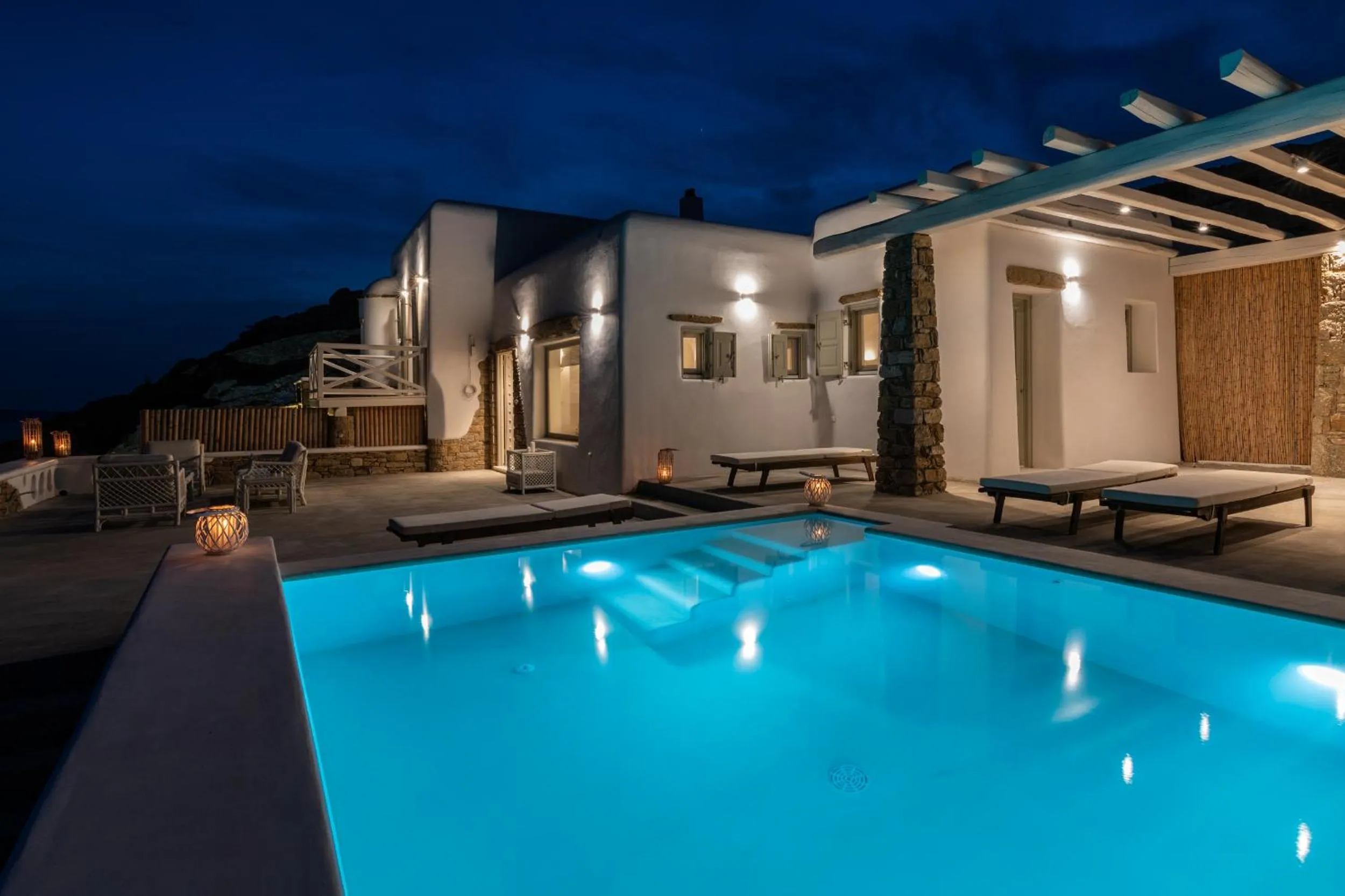 Mykonos Divino