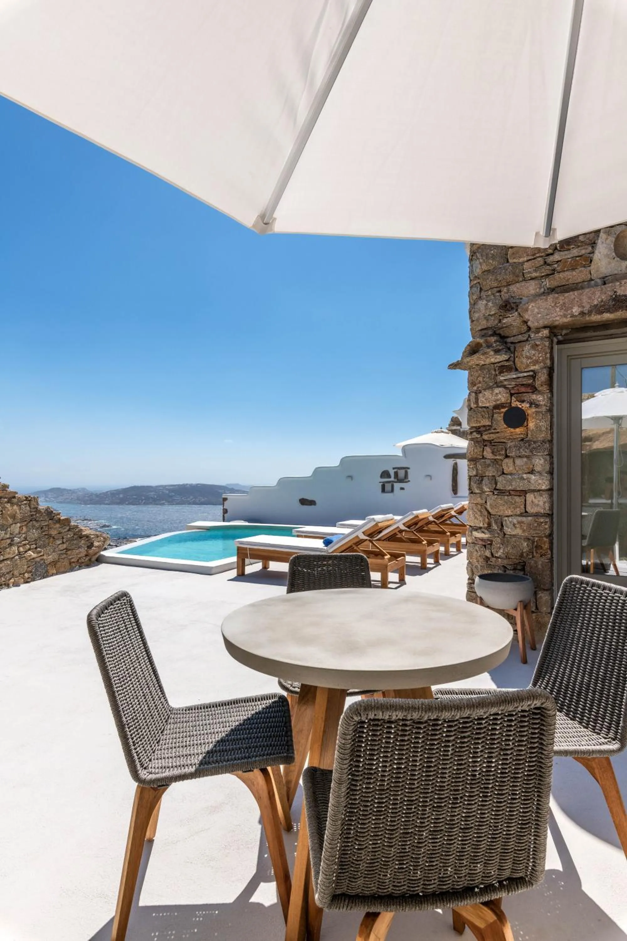 Mykonos Divino