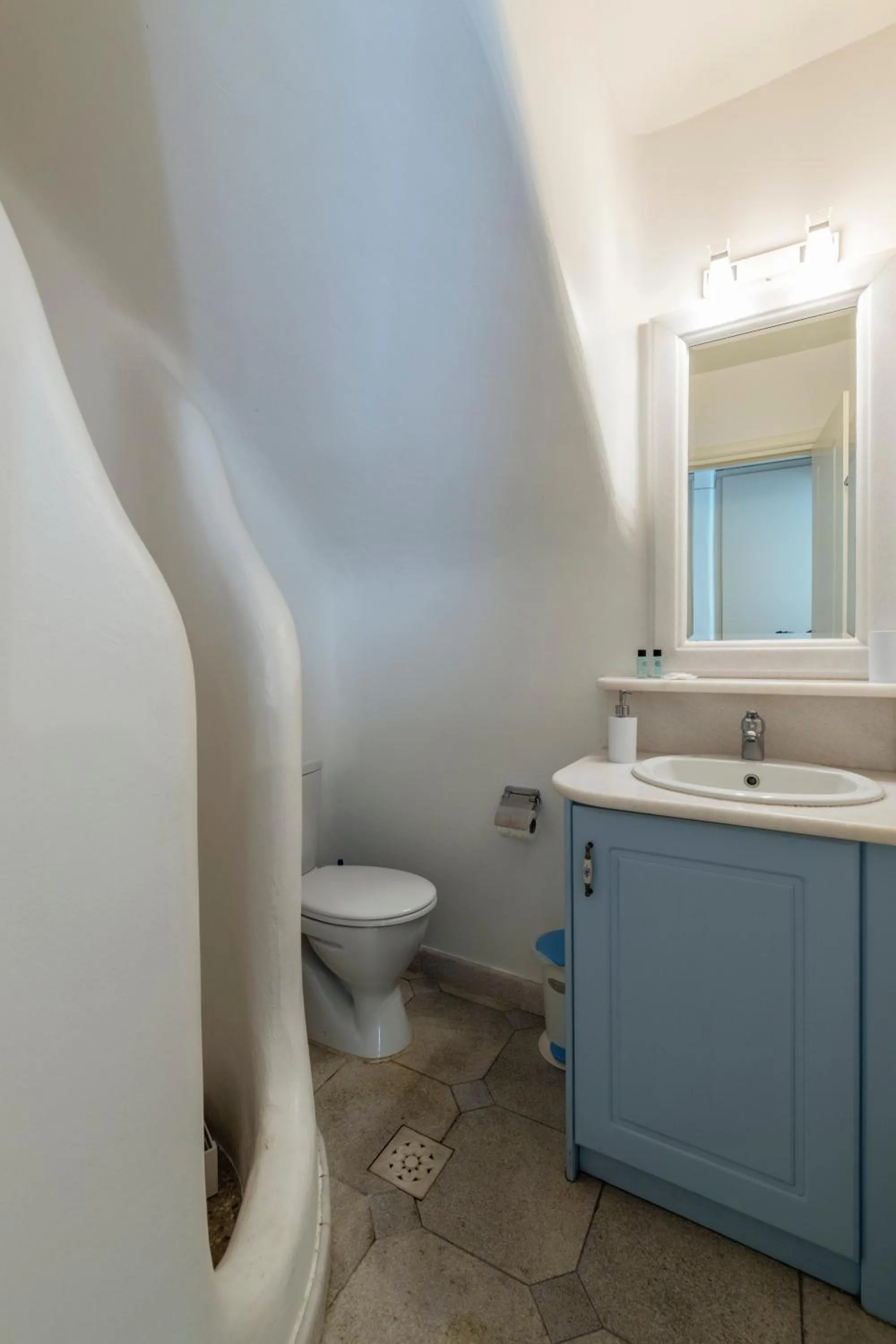 Mykonos Divino