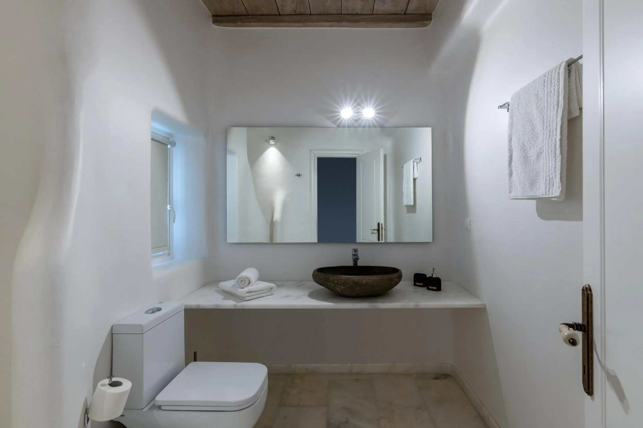 Mykonos Divino