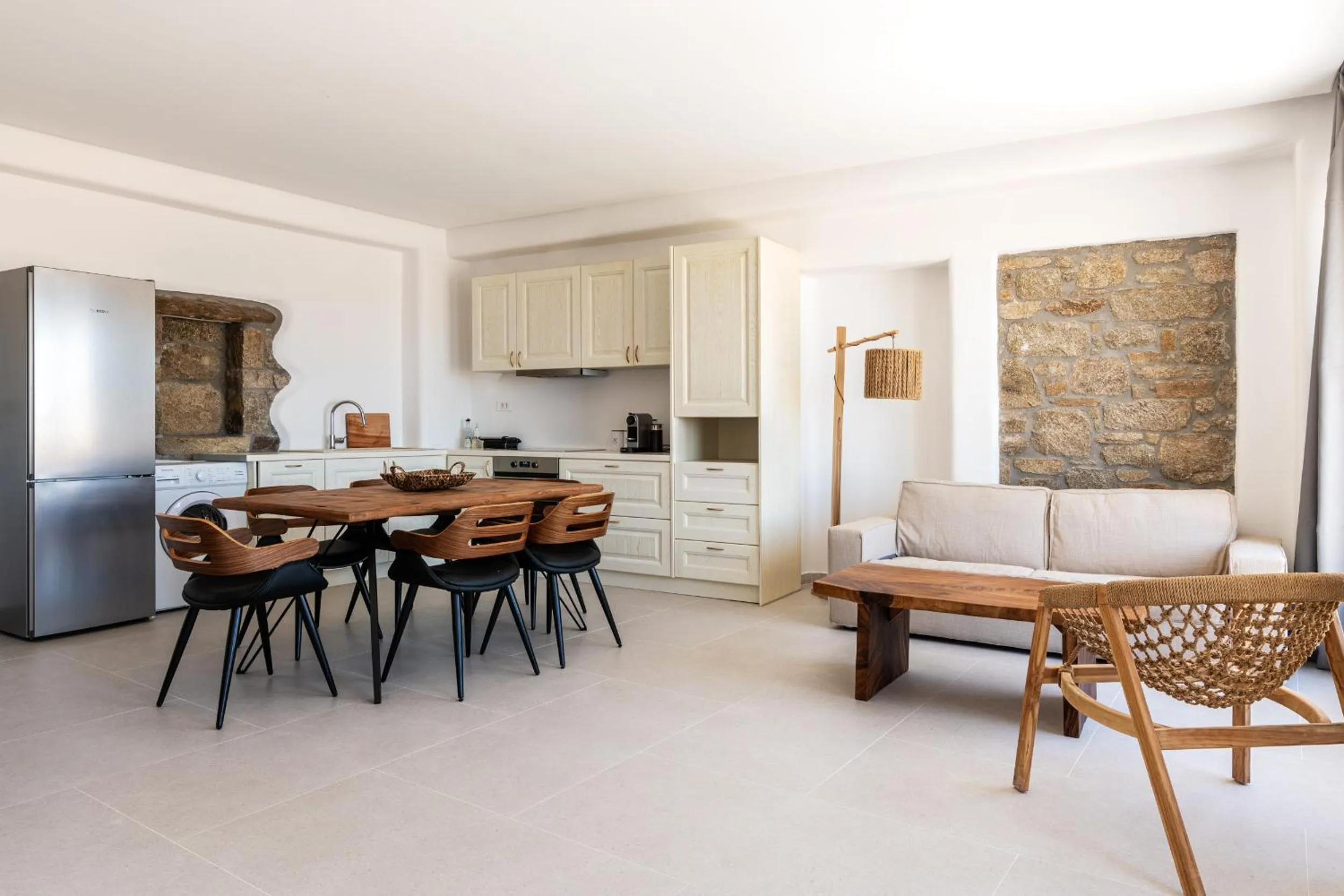 Mykonos Divino