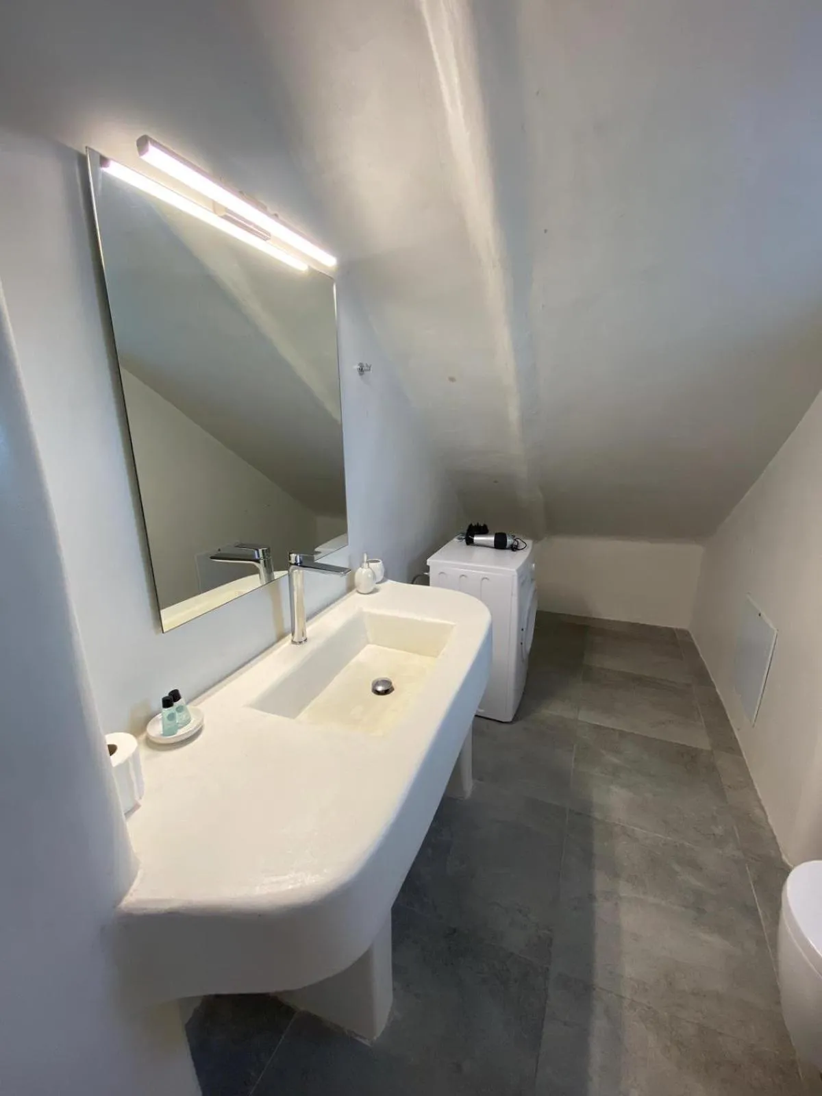 Mykonos Divino