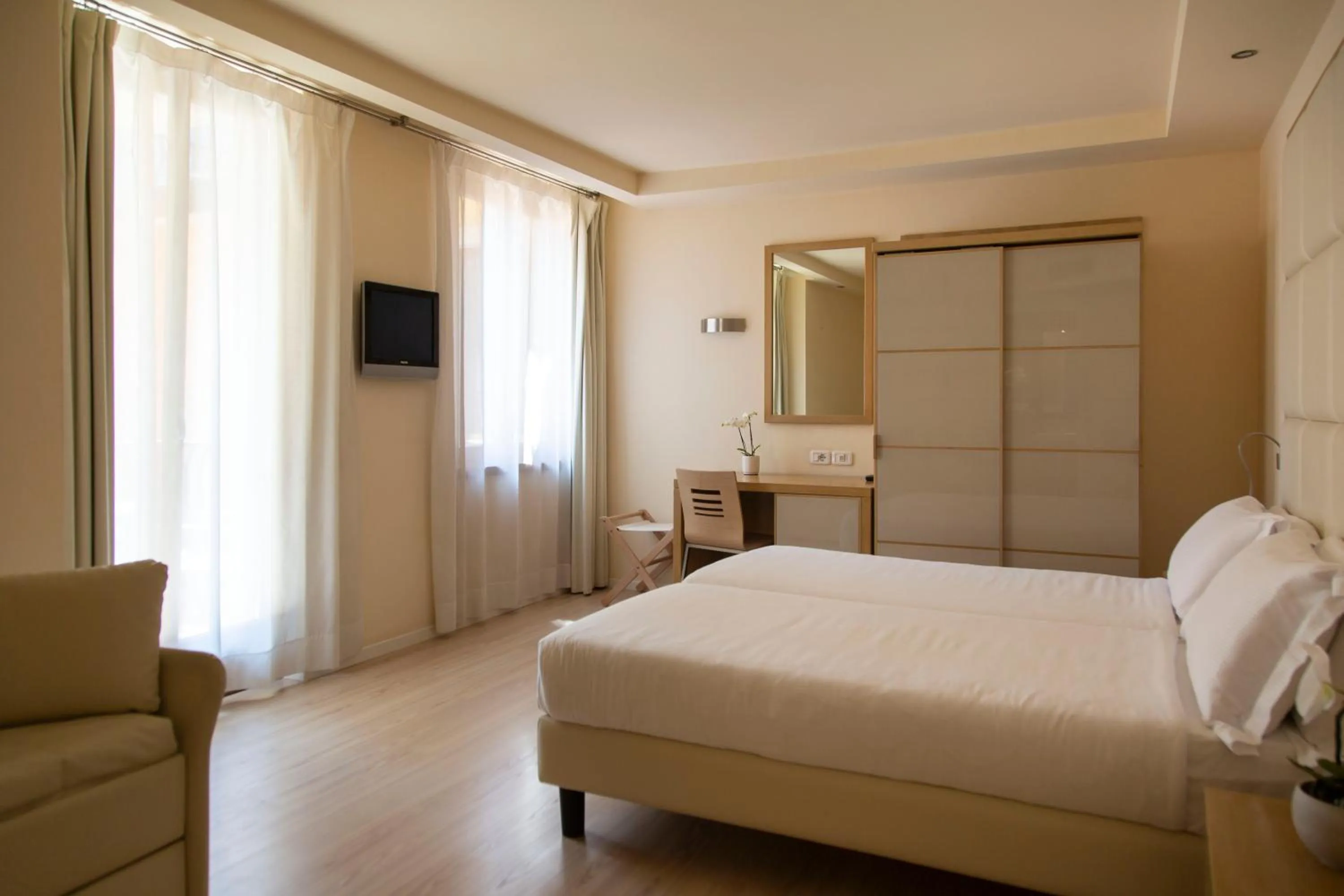 Bedroom, Bed in Hotel Antico Borgo