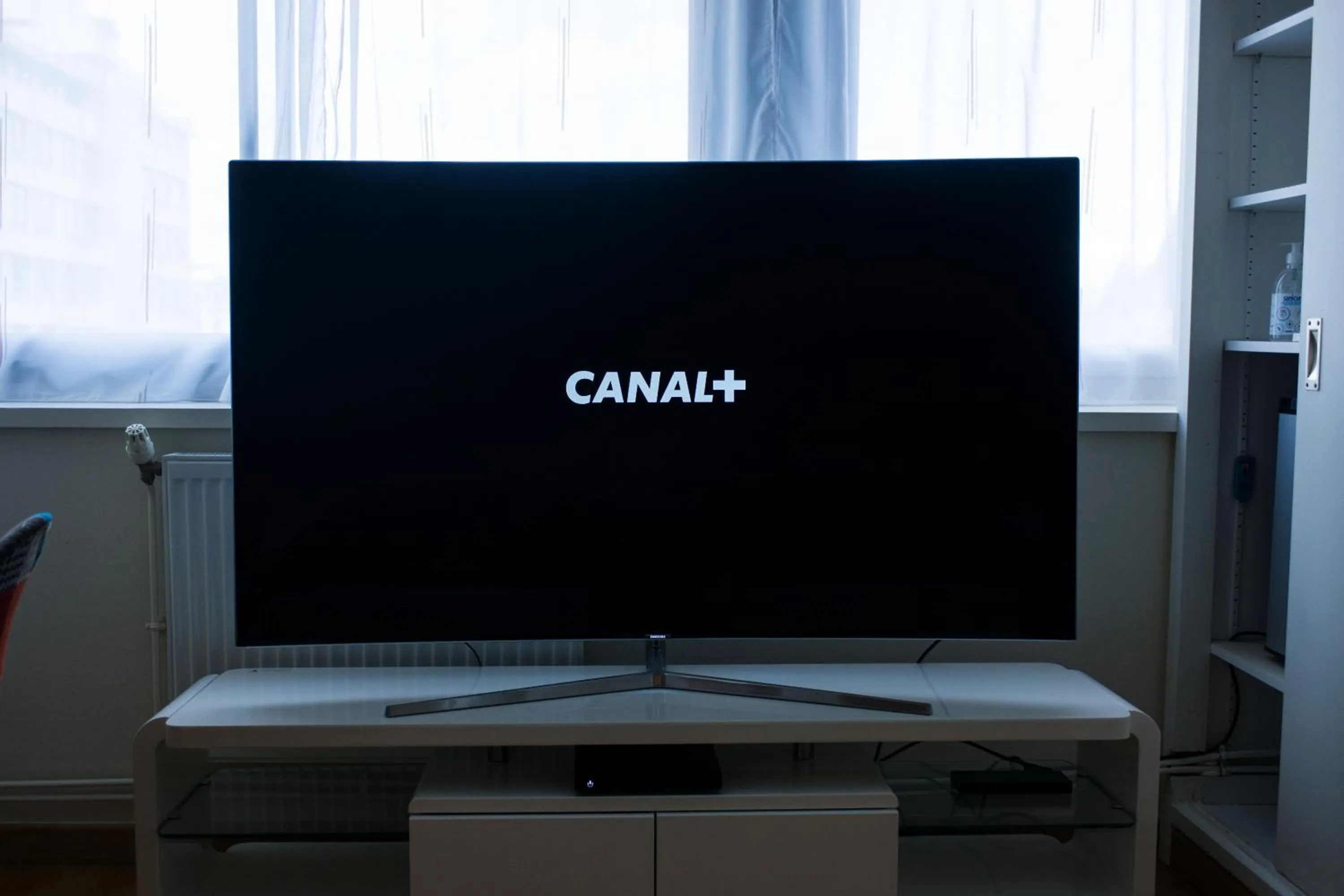 TV and multimedia in Chambre d'hôtes Au Coeur De NancyB&B proche gare de Nancy