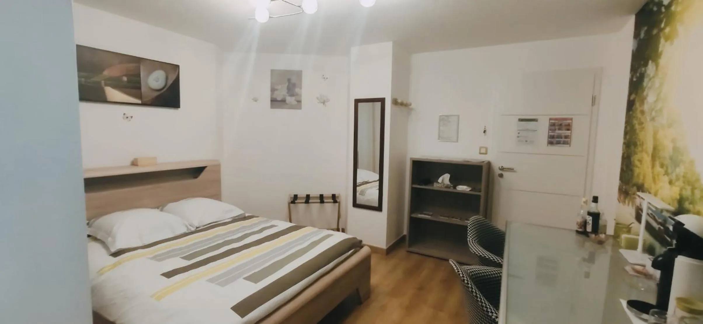 Bed in Chambre d'hôtes Au Coeur De NancyB&B proche gare de Nancy