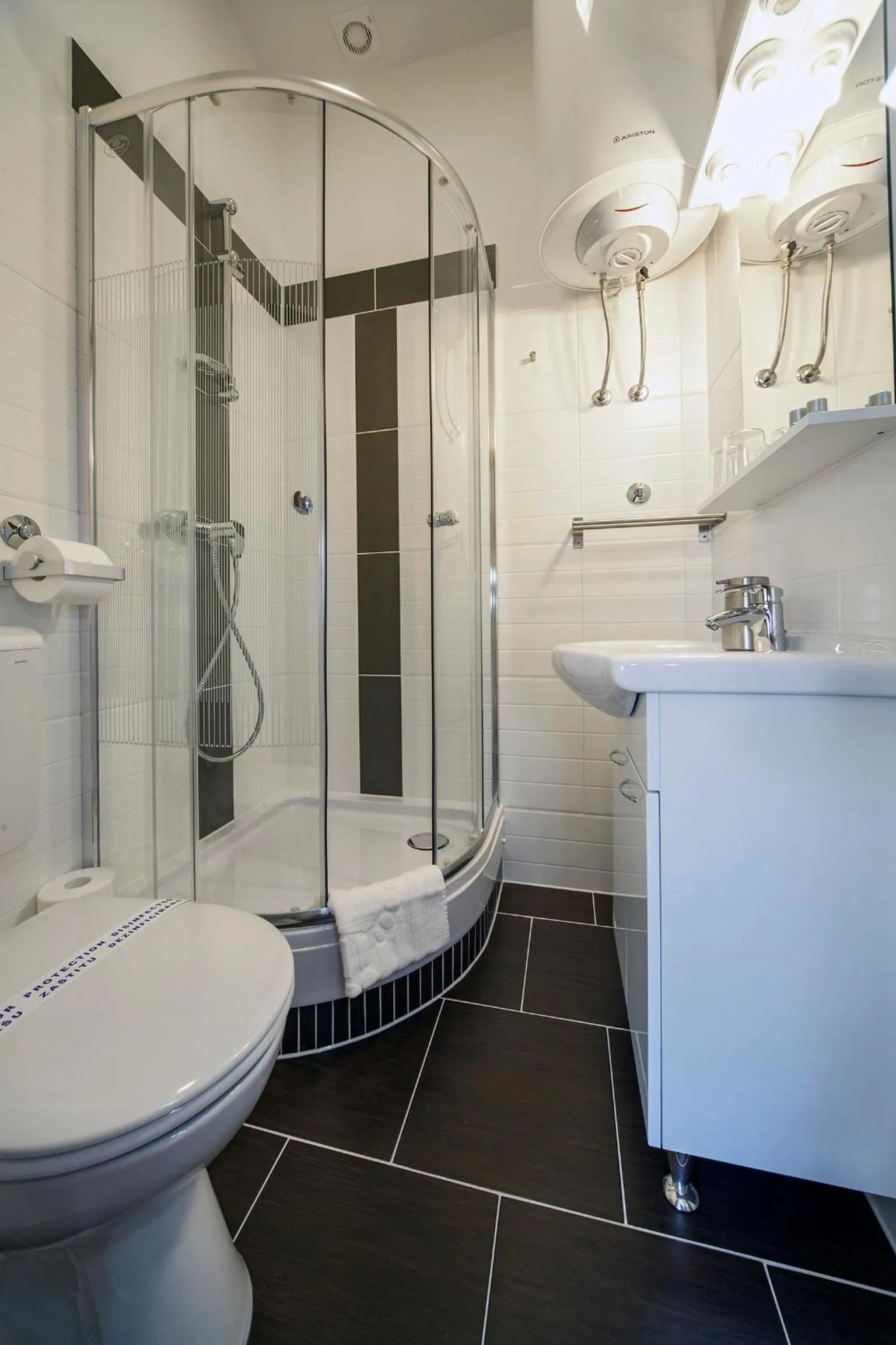 Bathroom in Marmontova Luxury Rooms