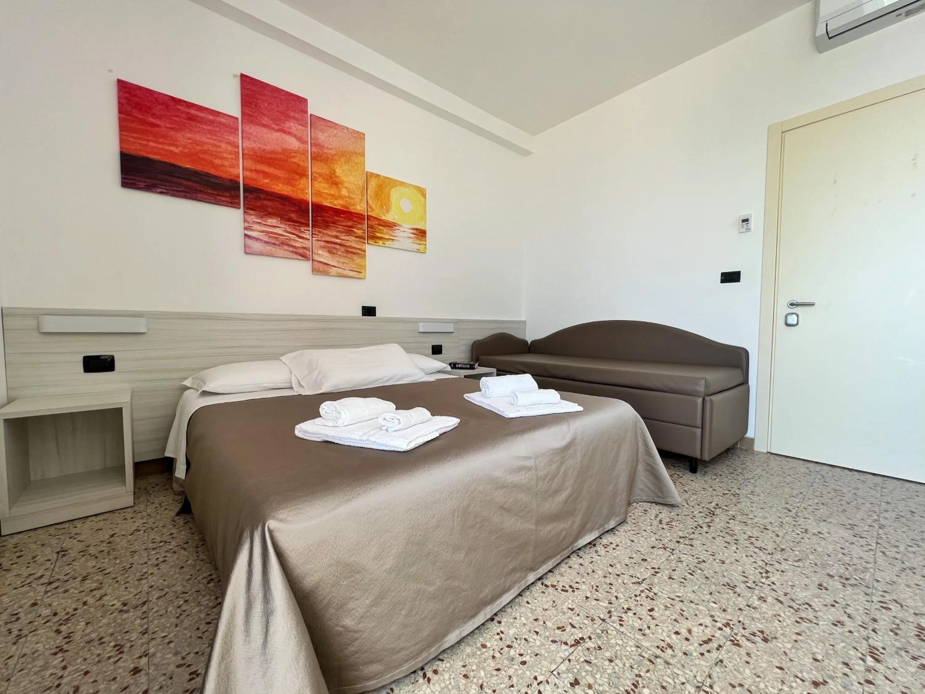 Hotel Ideal