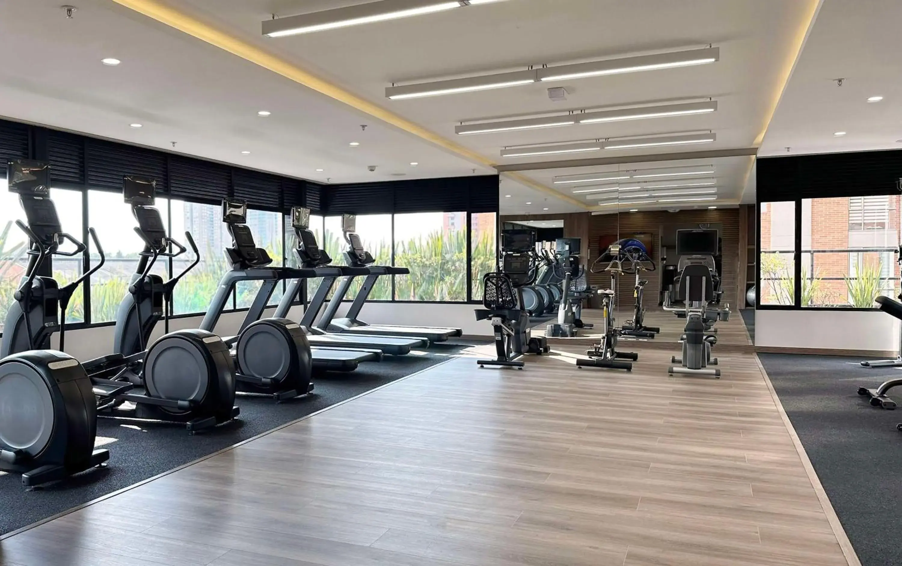 Fitness centre/facilities in Hilton DoubleTree Bogotá Salitre AR Fitness centre/facilities in Hilton DoubleTree Bogotá Salitre AR