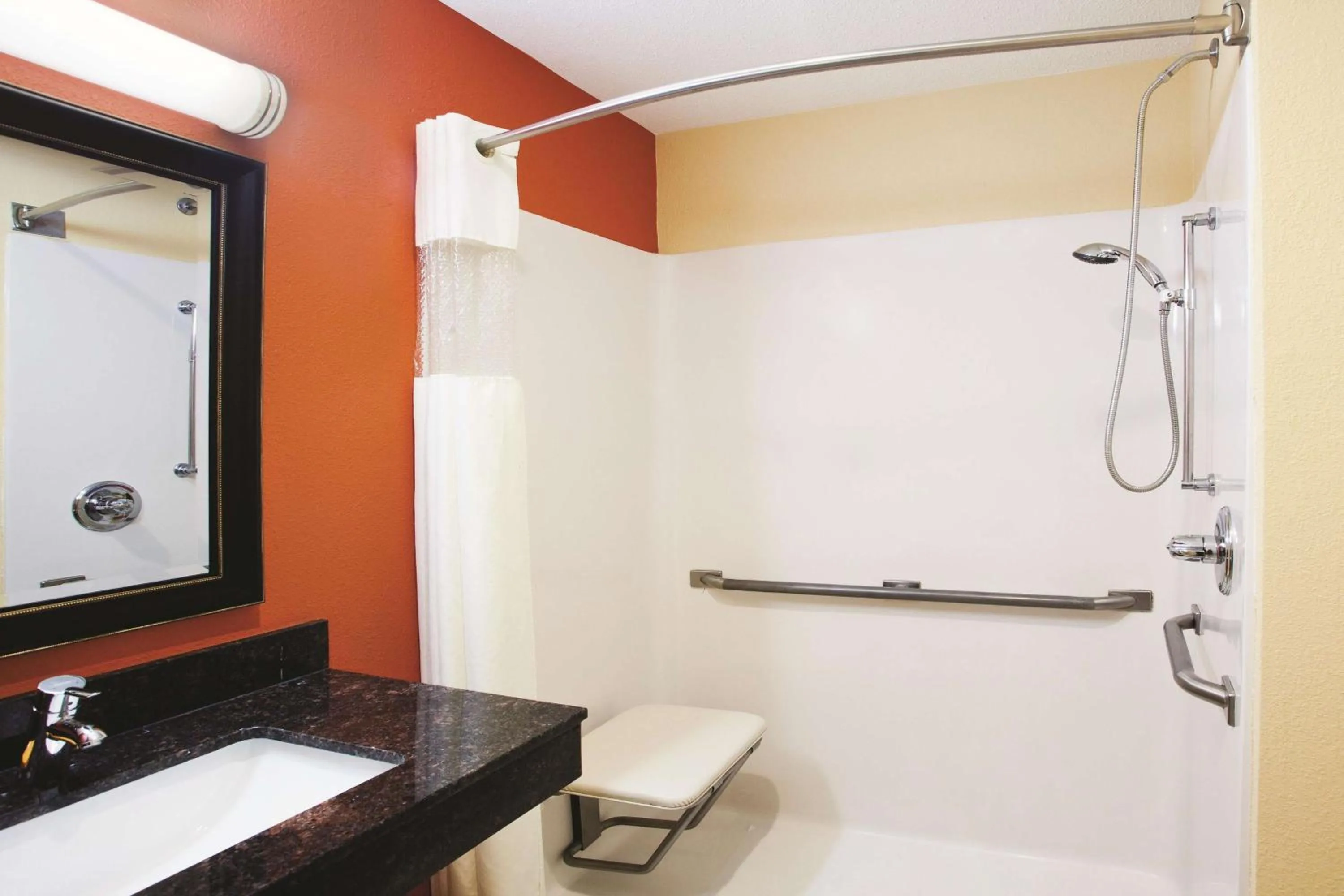 Photo of the whole room in La Quinta by Wyndham Florence