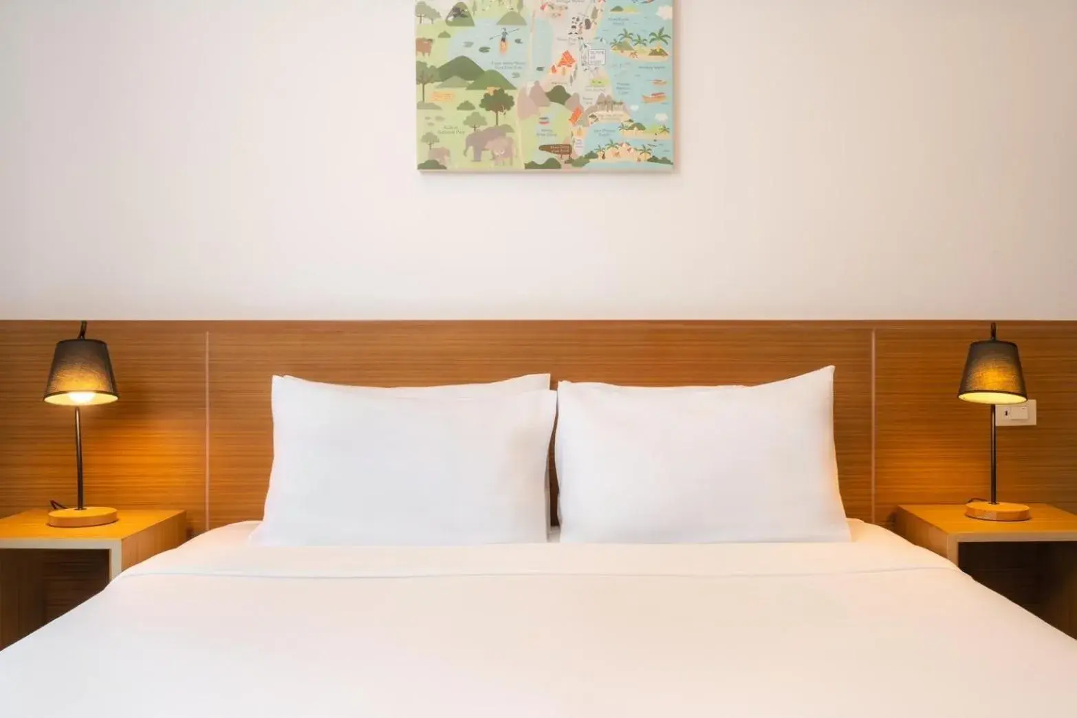 Bed in Dolphin Bay Beach Resort Bed in Dolphin Bay Beach Resort