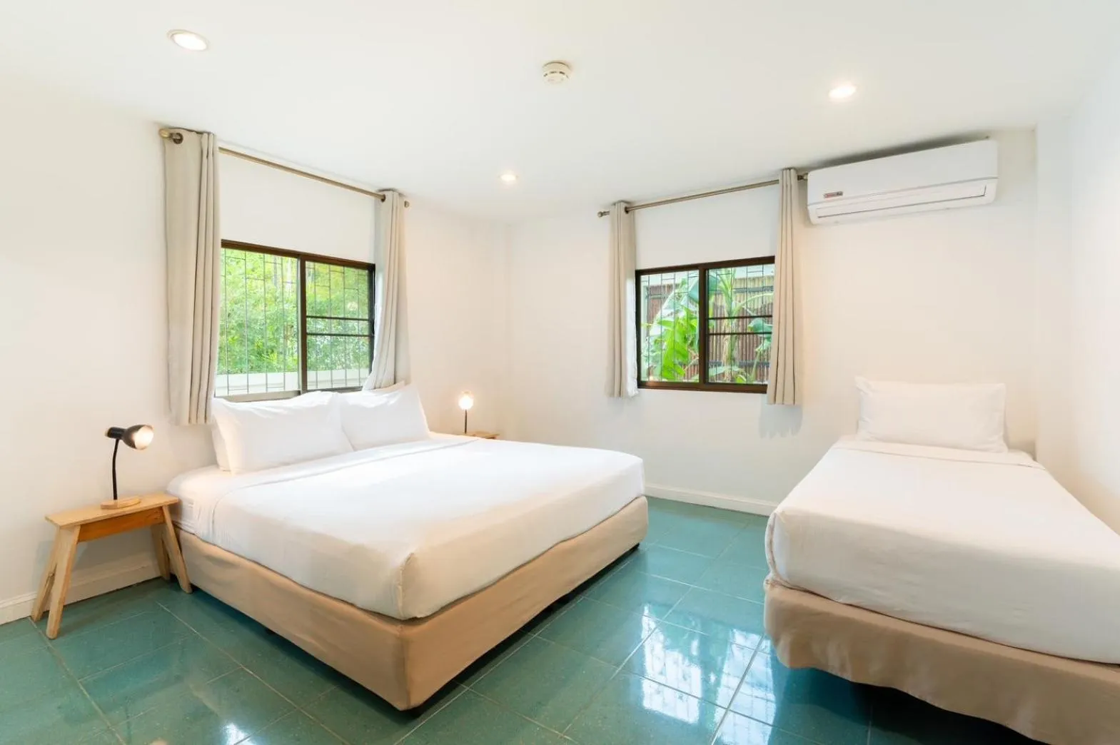 Bed in Dolphin Bay Beach Resort