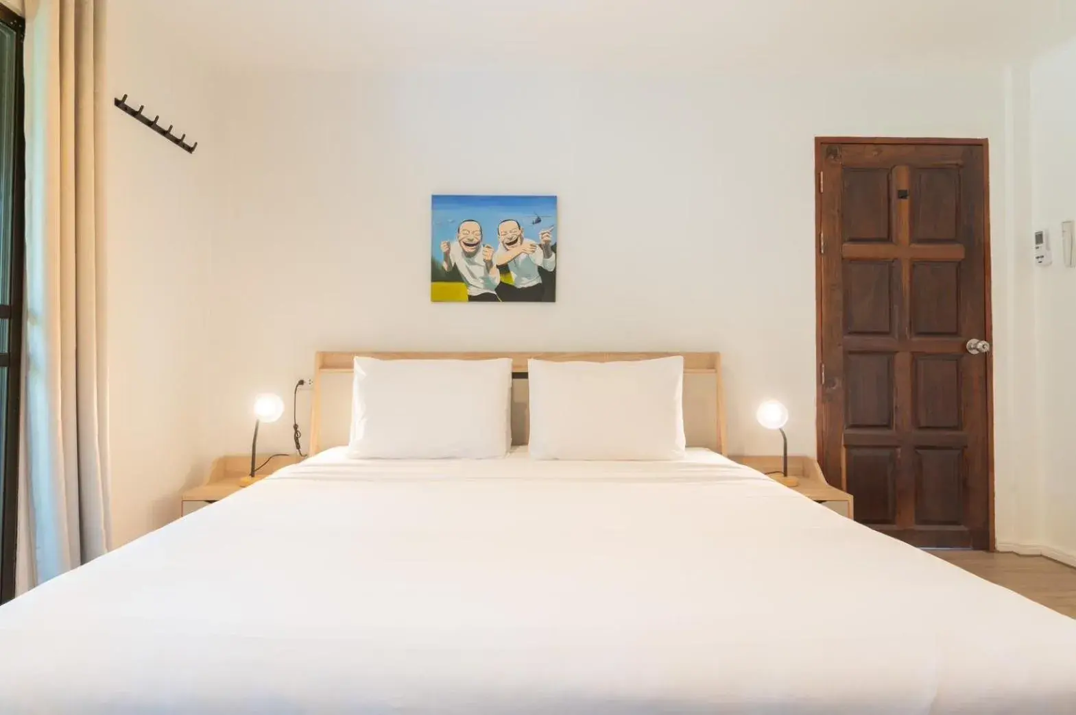 Bed in Dolphin Bay Beach Resort Bed in Dolphin Bay Beach Resort