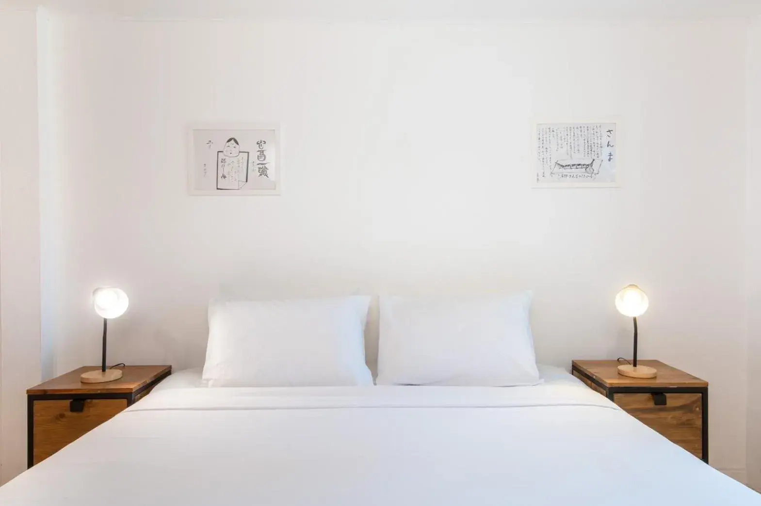 Bedroom, Bed in Dolphin Bay Beach Resort Bedroom, Bed in Dolphin Bay Beach Resort