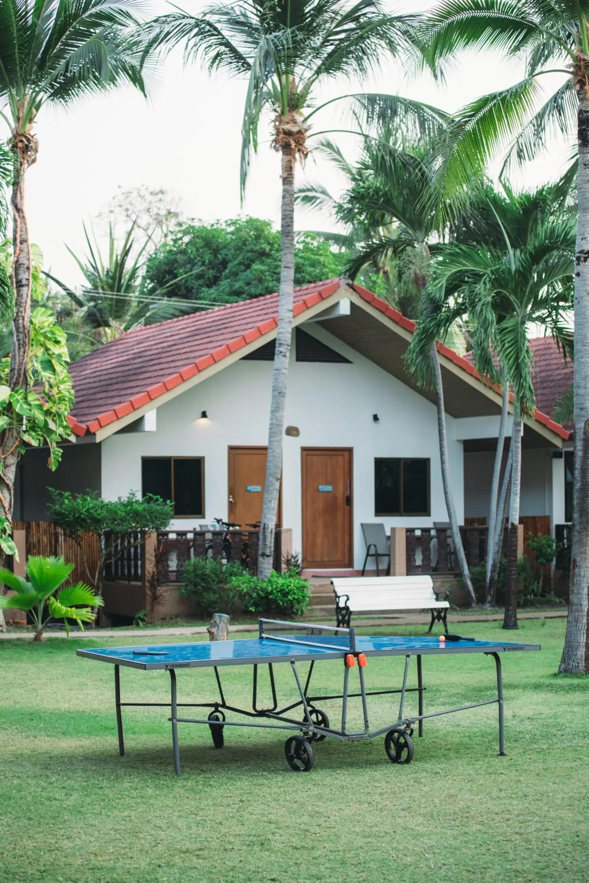 Property building in Dolphin Bay Beach Resort Property building in Dolphin Bay Beach Resort