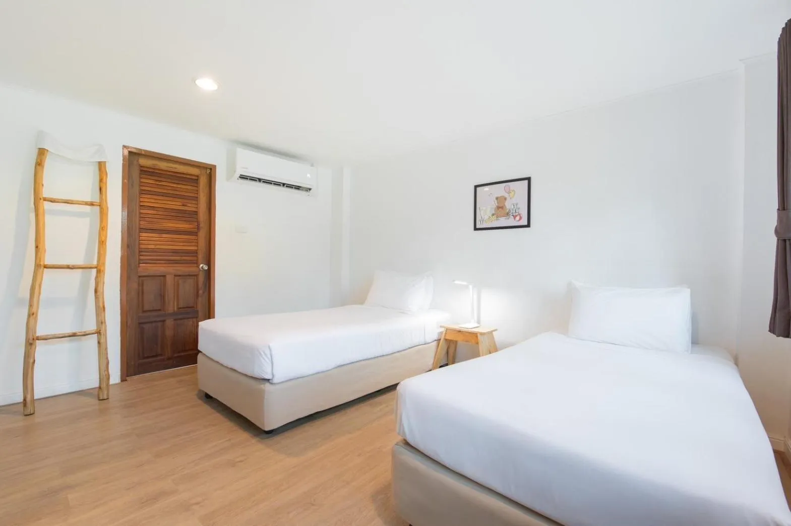 Bed in Dolphin Bay Beach Resort