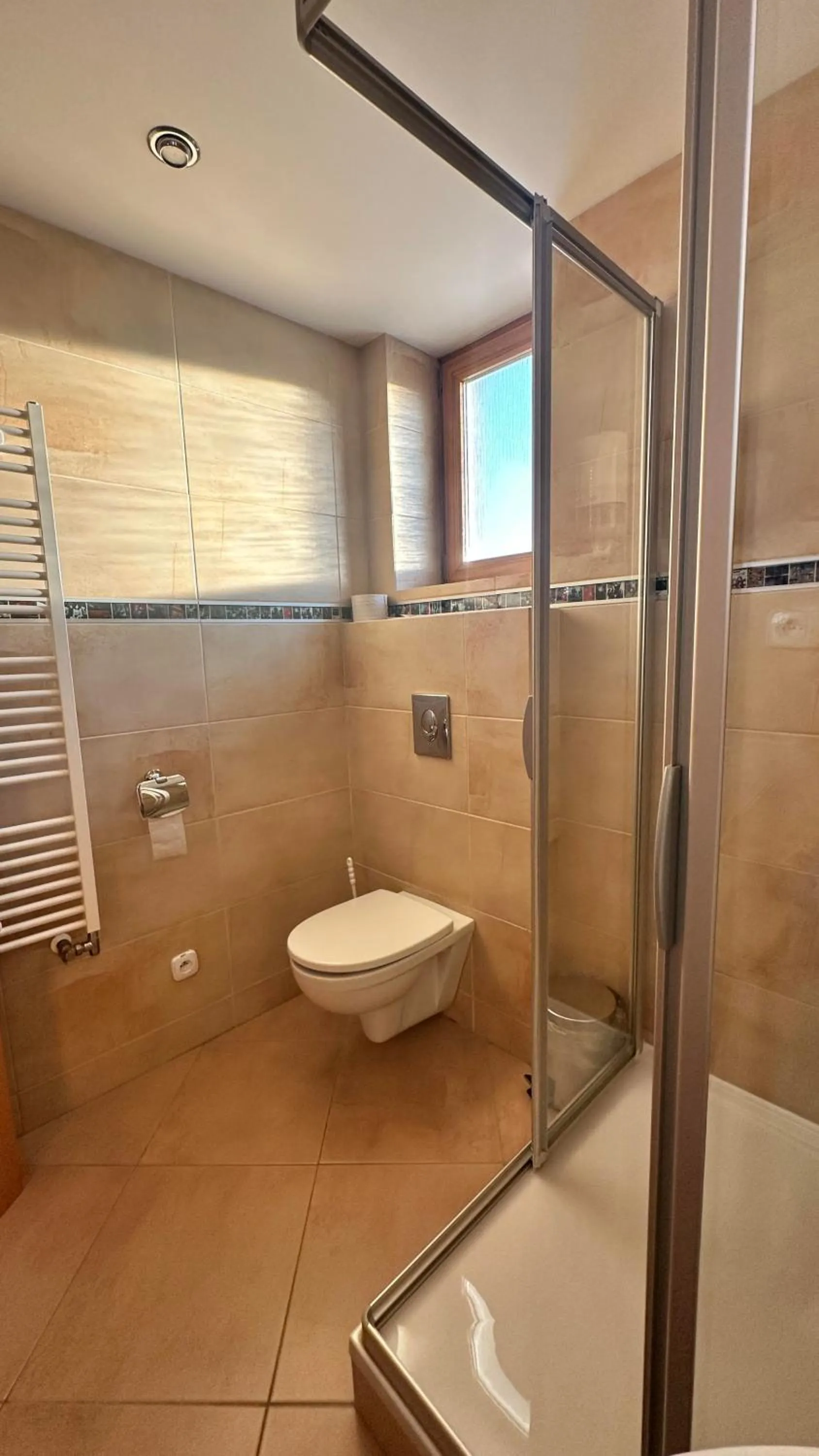 Bathroom in Hotel Muza