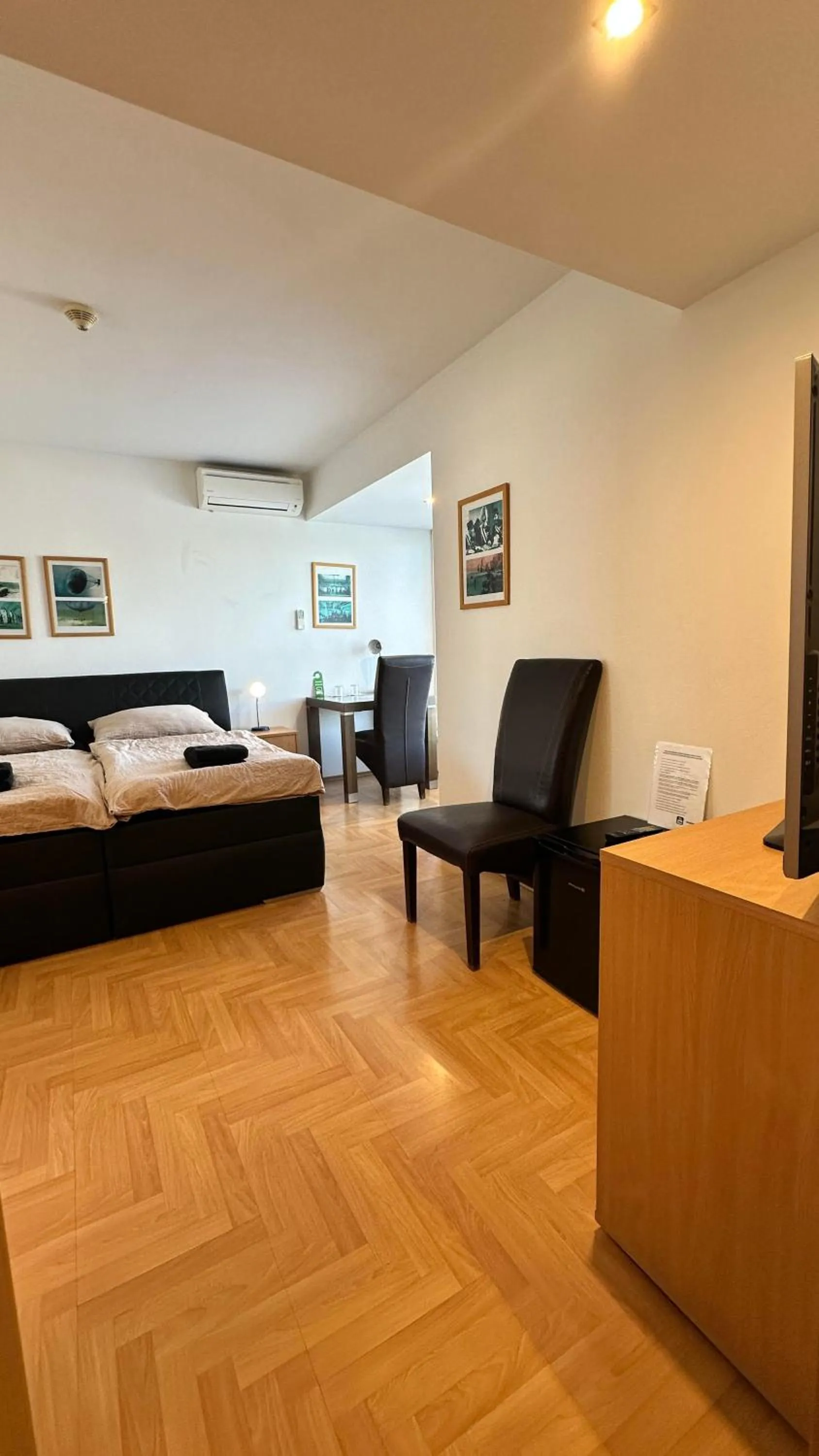 Photo of the whole room, Bed in Hotel Muza