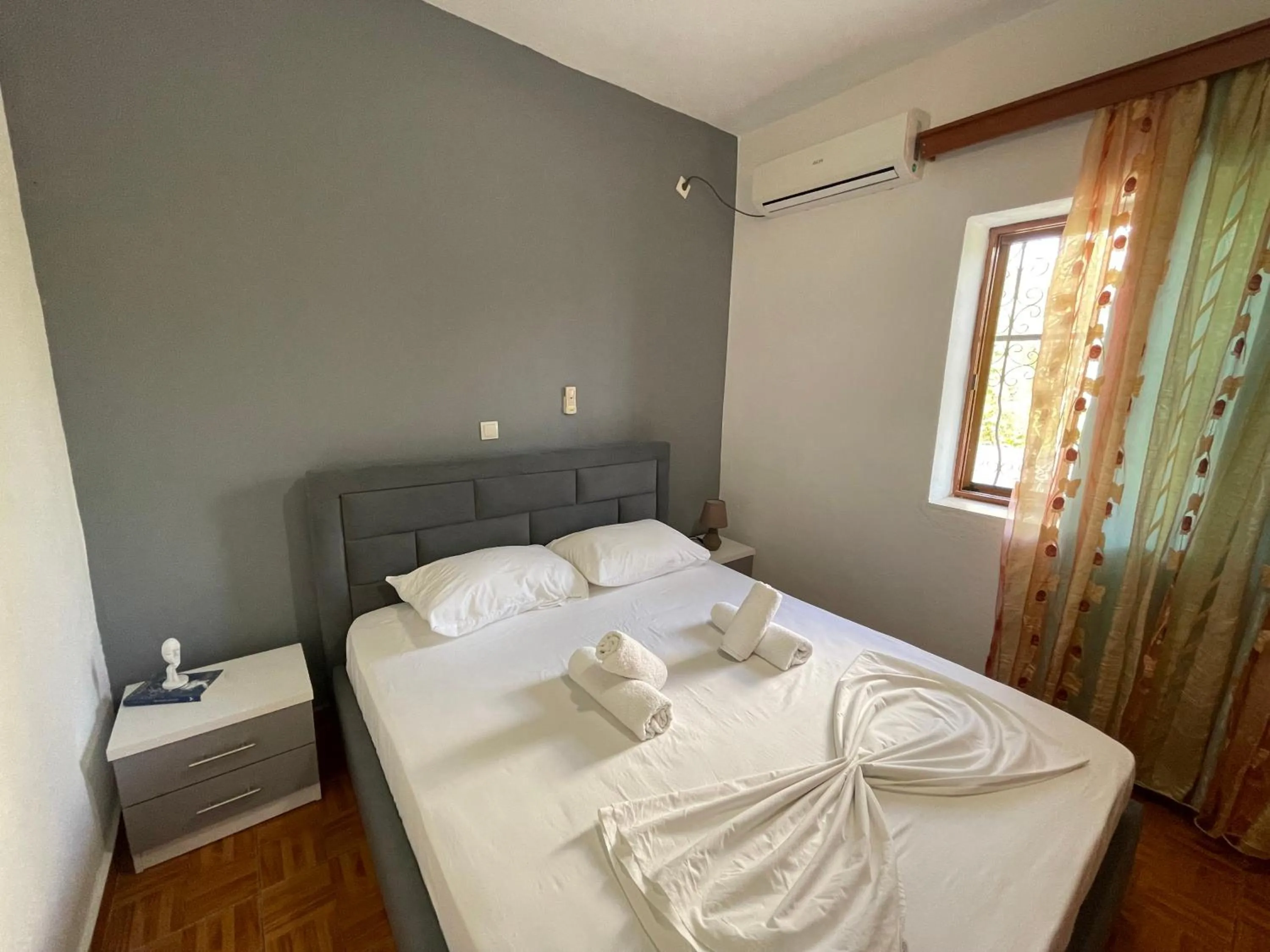 Apartment with Garden View in Guesthouse Dollomaja Ksamil