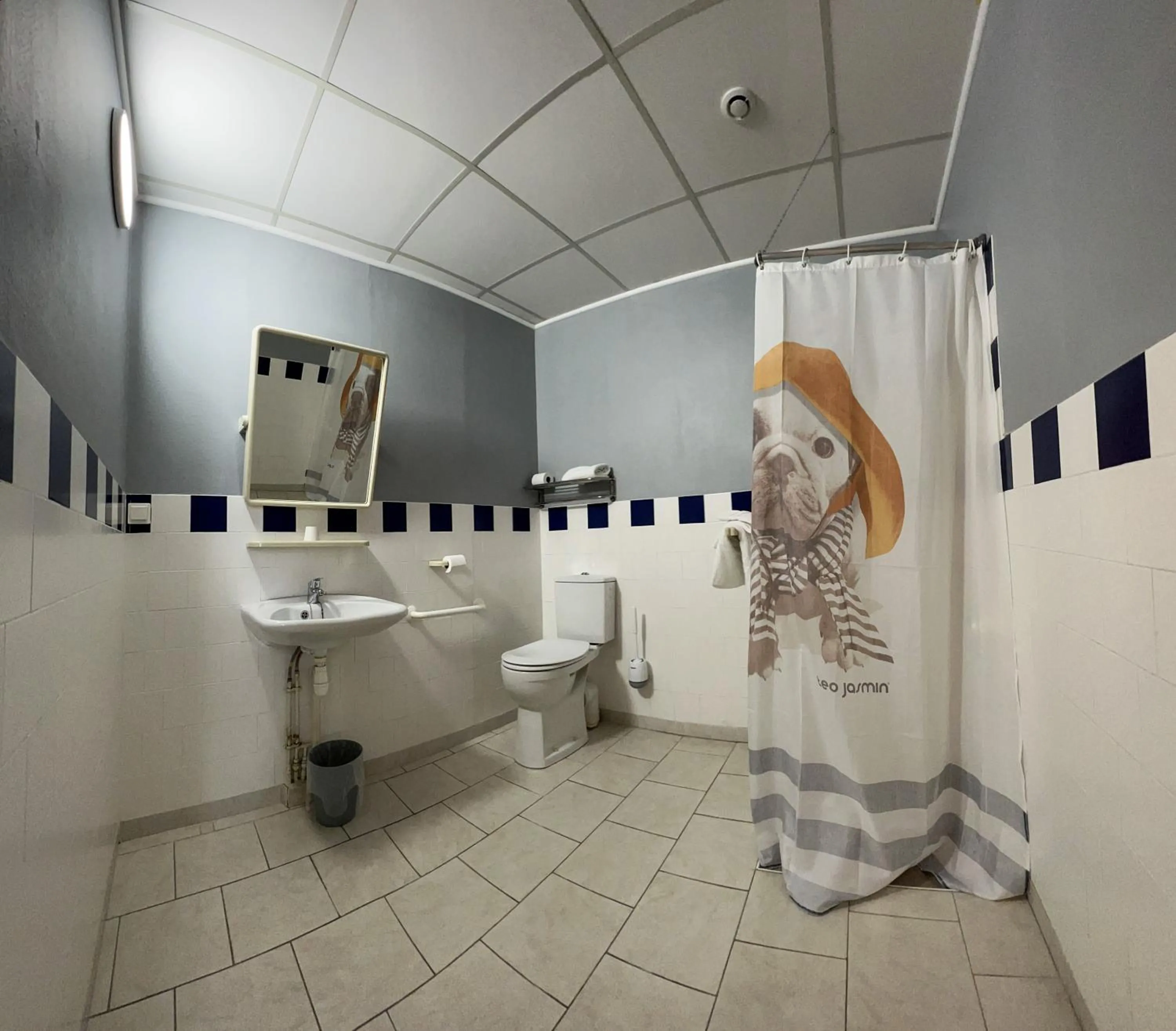 Bathroom in Le Petit Logis