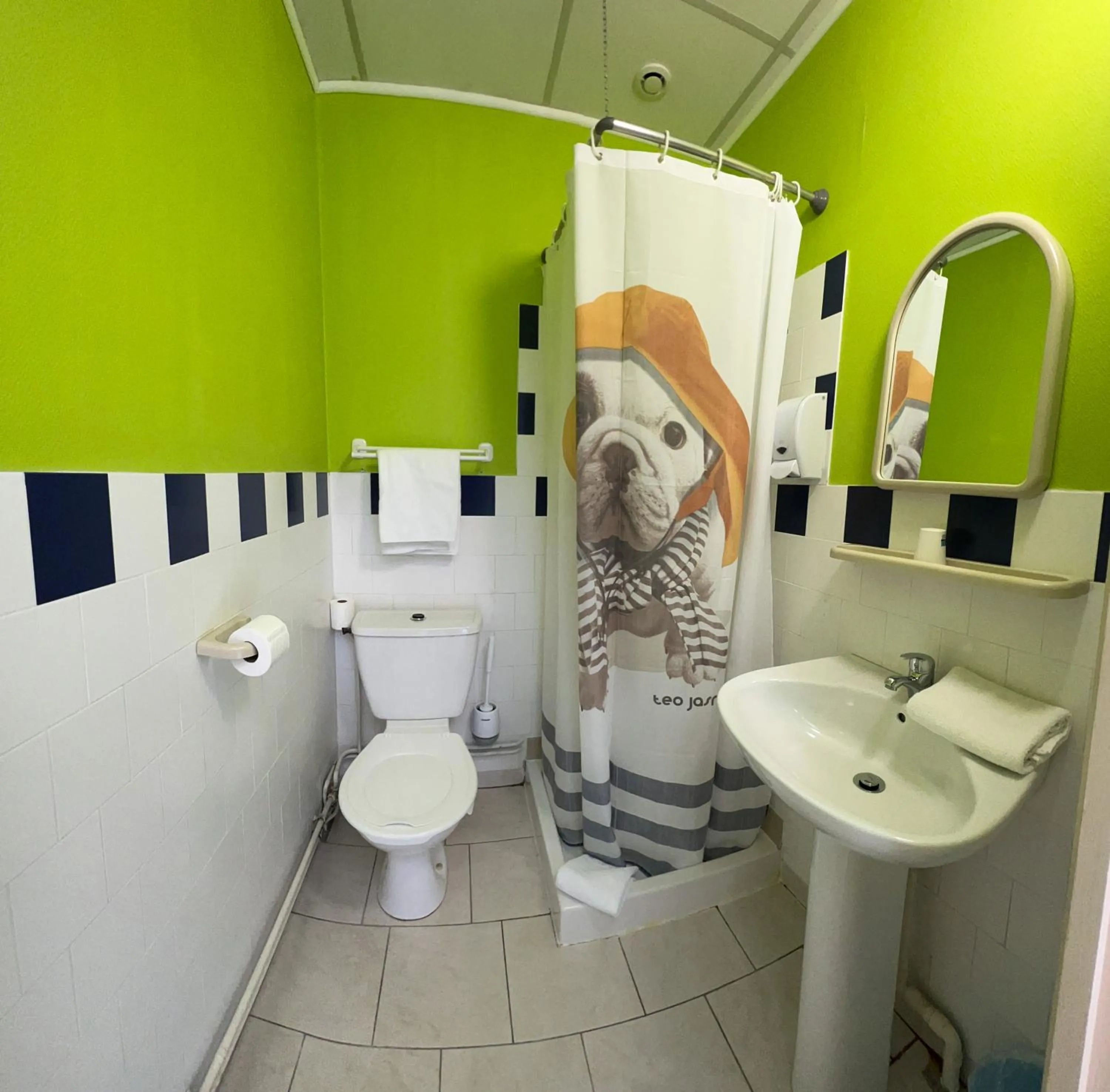 Bathroom in Le Petit Logis