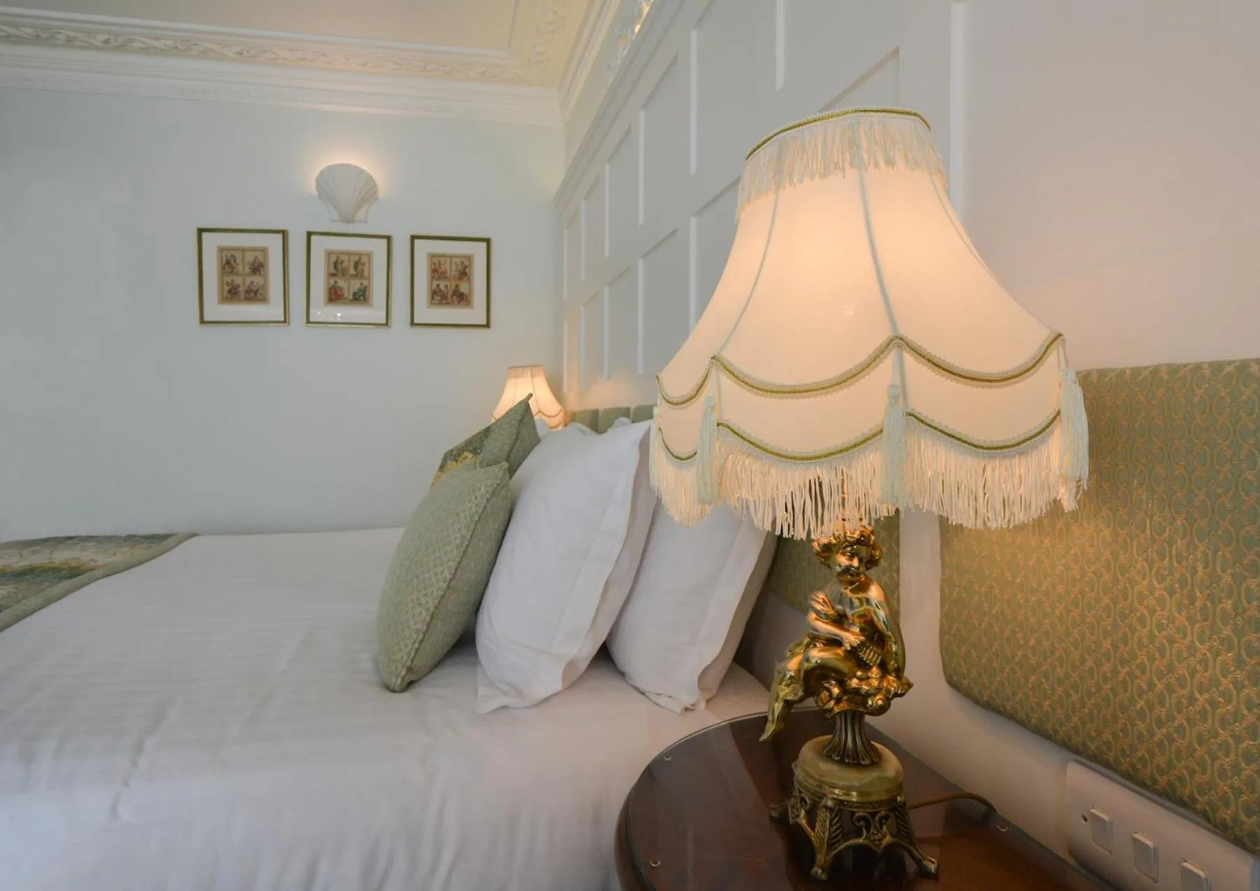 Bed in Haven Hall Hotel