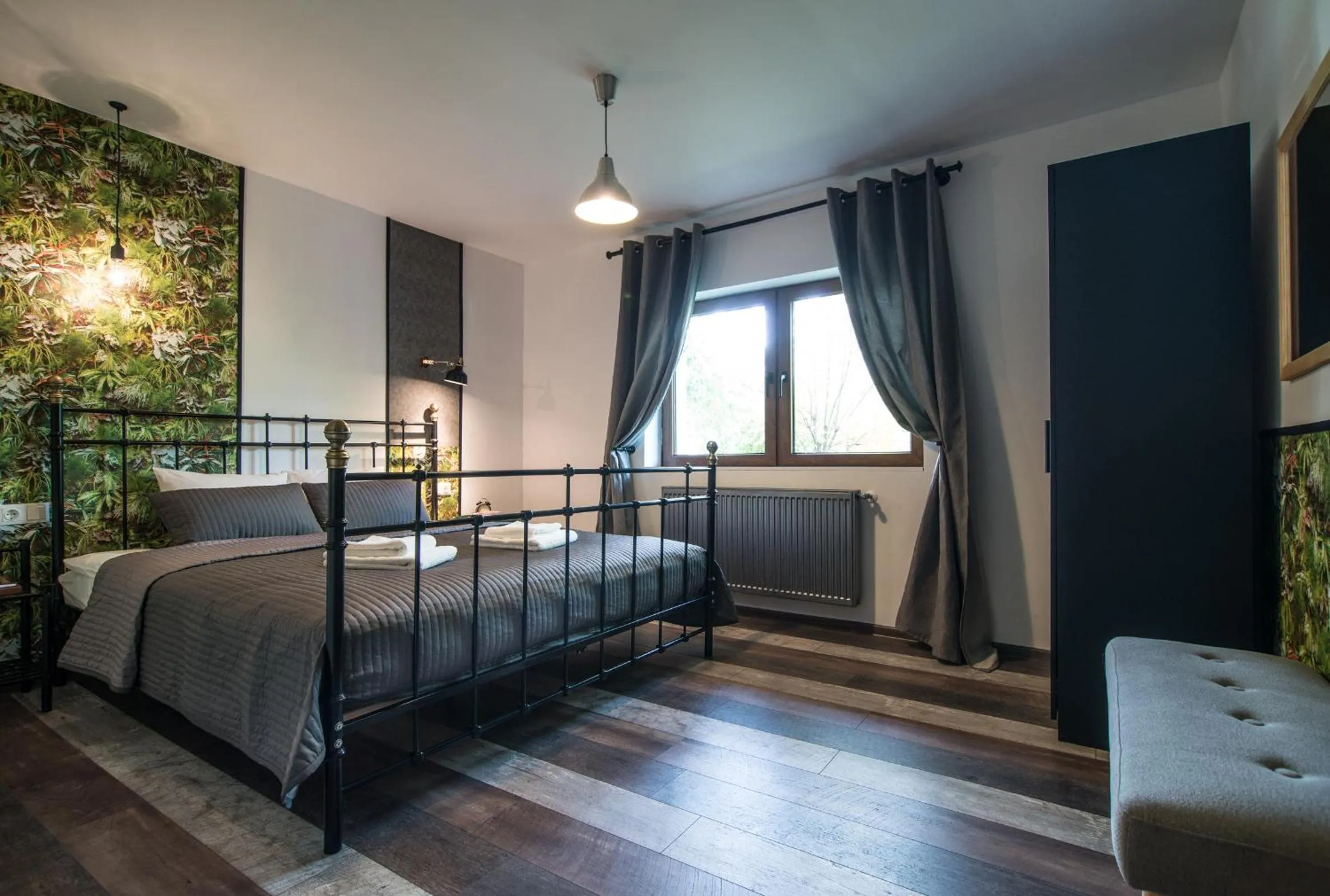 Photo of the whole room, Bed in Rent in Cluj Apartments