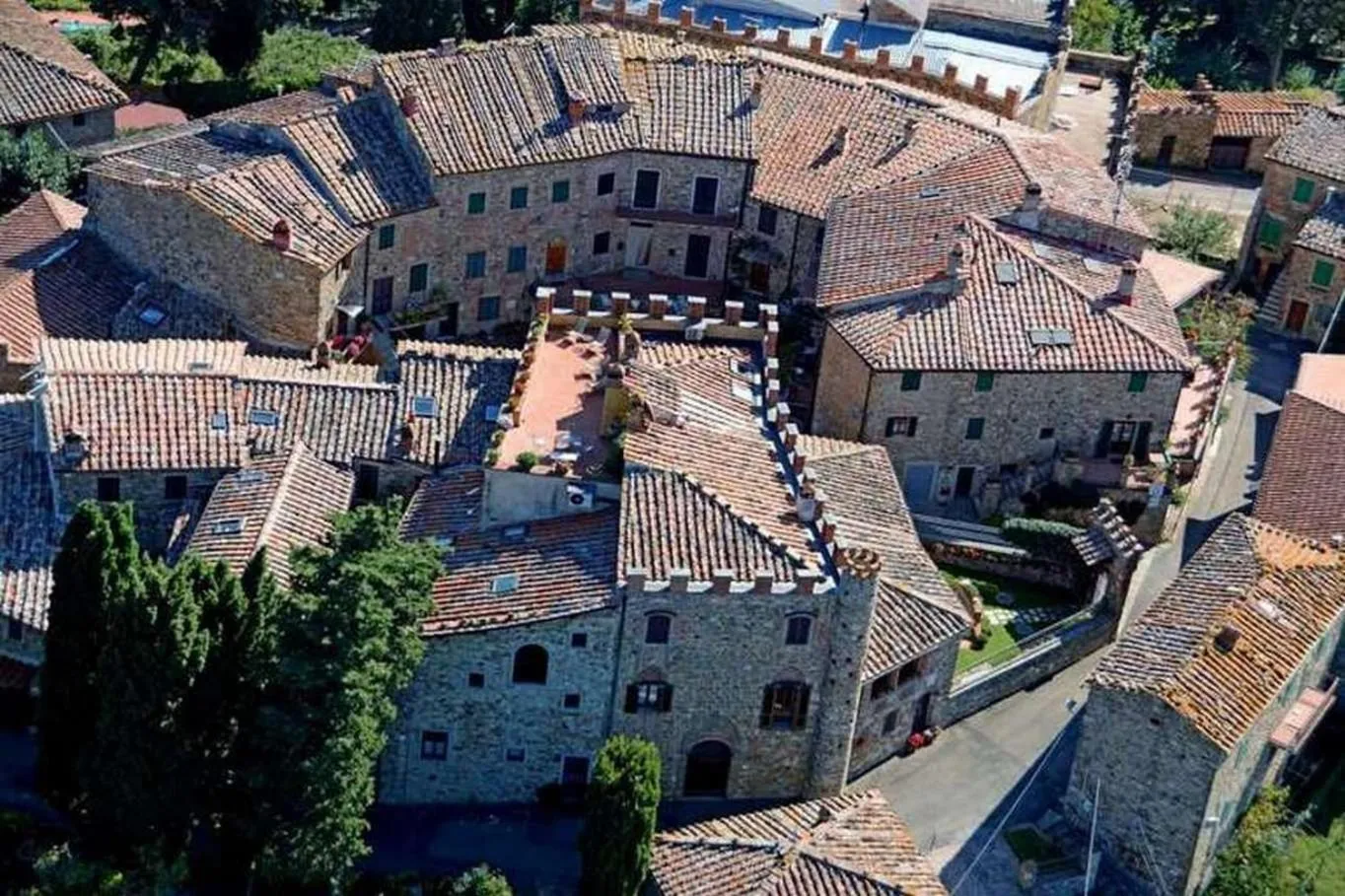 Bird's eye view in Castelletto di Montebenichi
