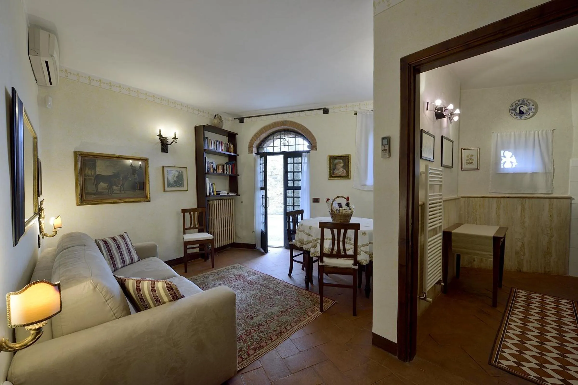 Kitchen or kitchenette in Castelletto di Montebenichi