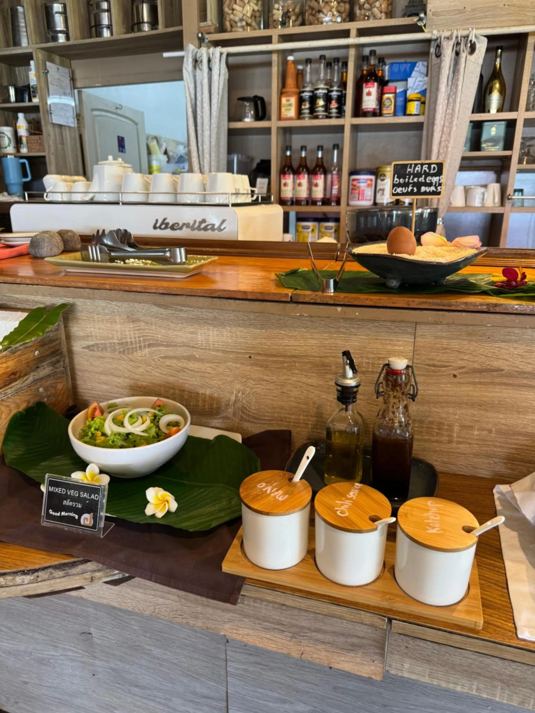 Buffet breakfast in Mama Beach Residence - Adults Only