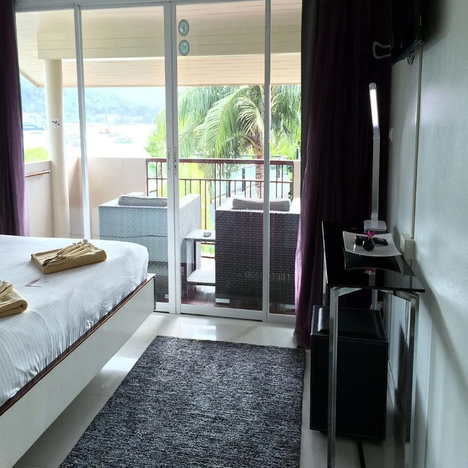 Balcony/Terrace, Bed in Mama Beach Residence - Adults Only