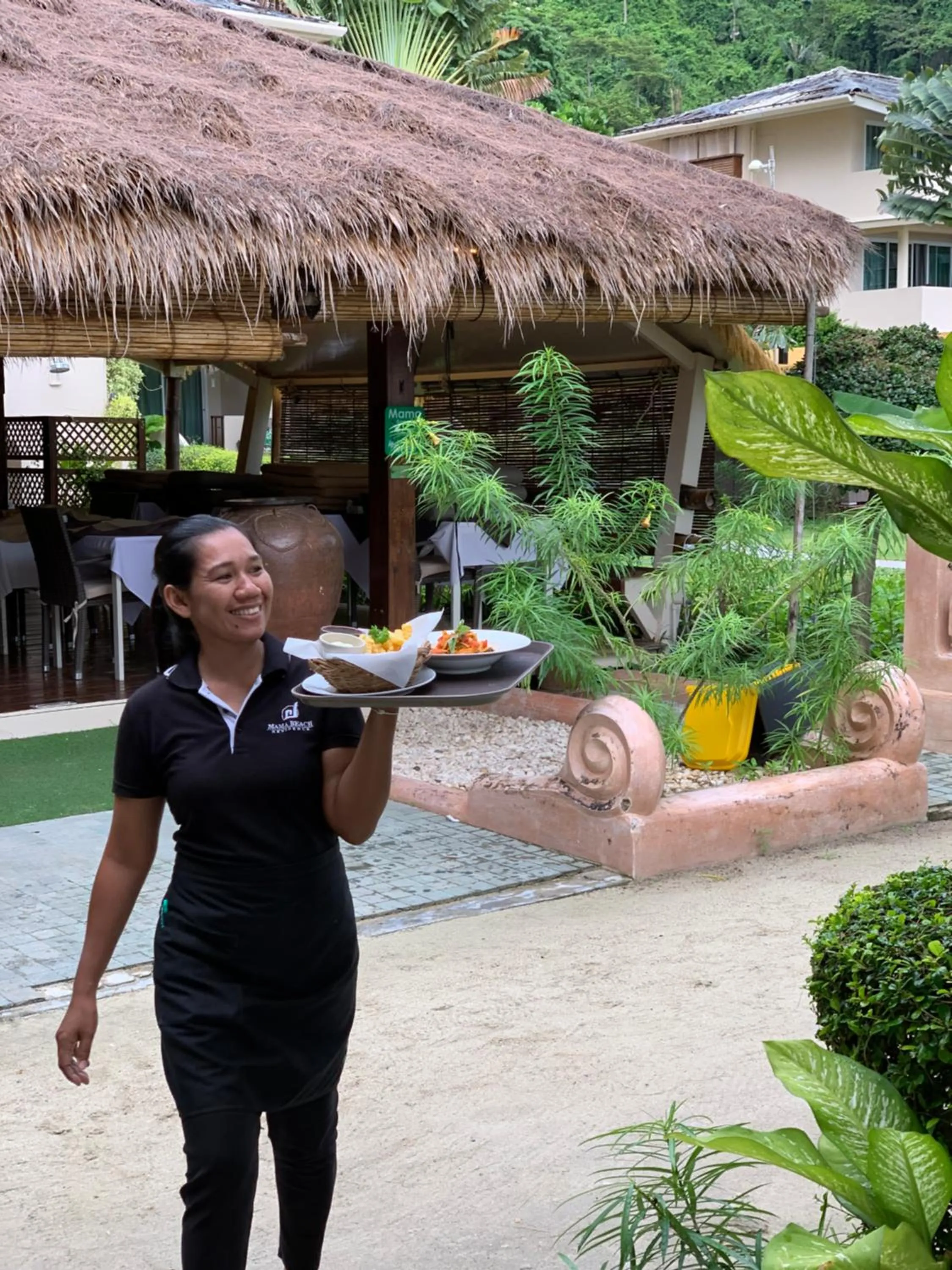 Food and drinks in Mama Beach Residence - Adults Only