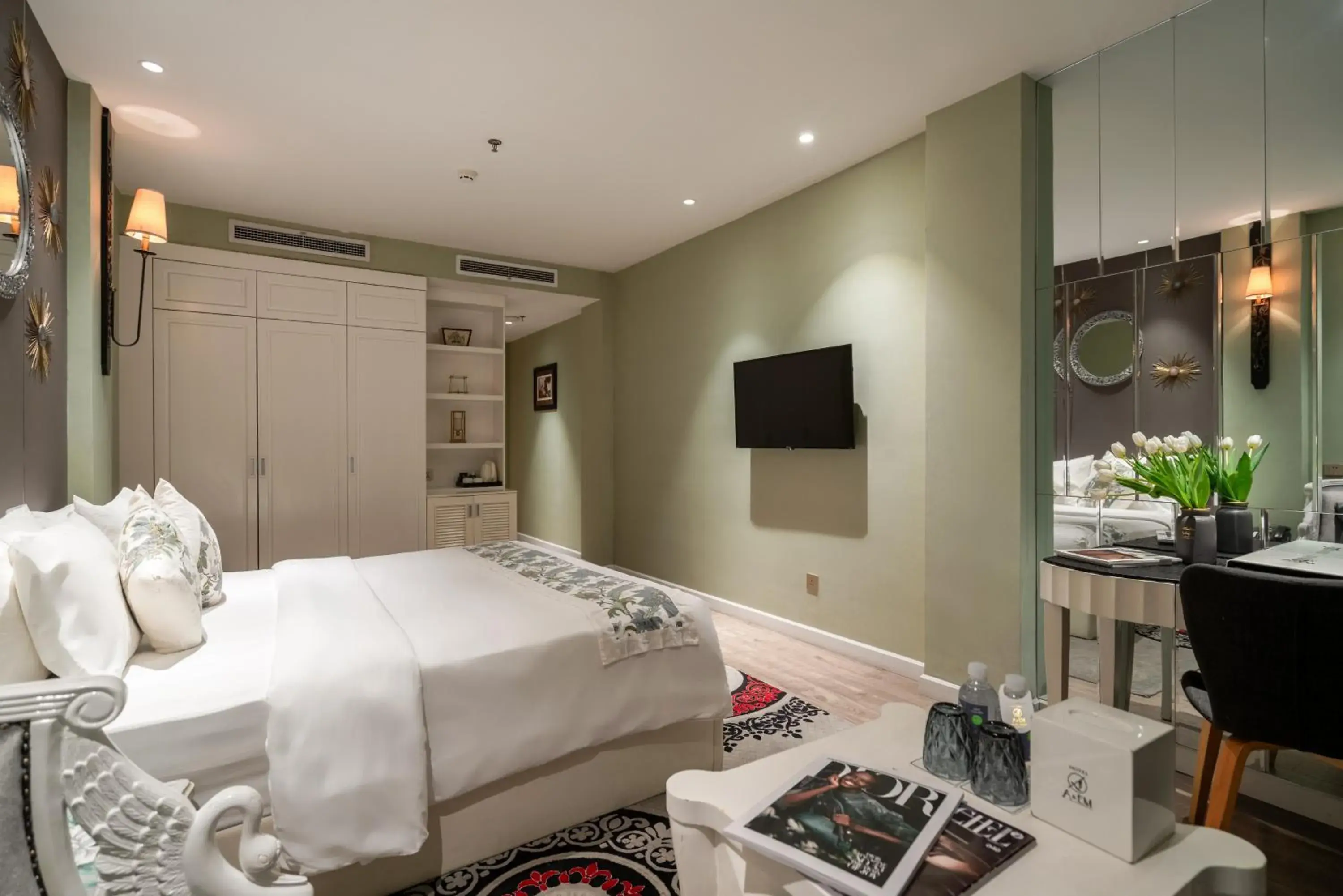 Photo of the whole room, Bed in A&EM Saigon Hotel Photo of the whole room, Bed in A&EM Saigon Hotel