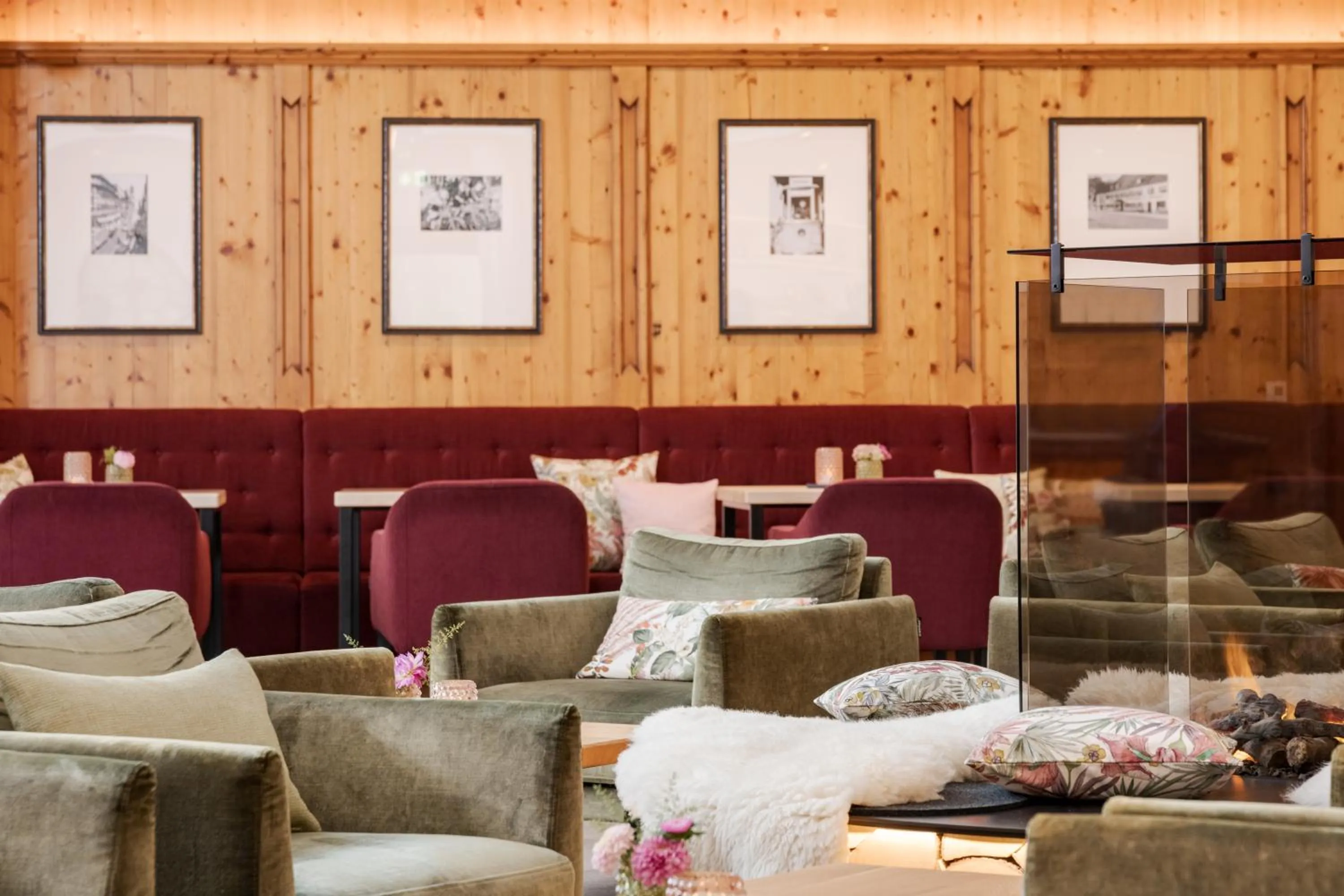 Lobby or reception in Hotel Obermaier