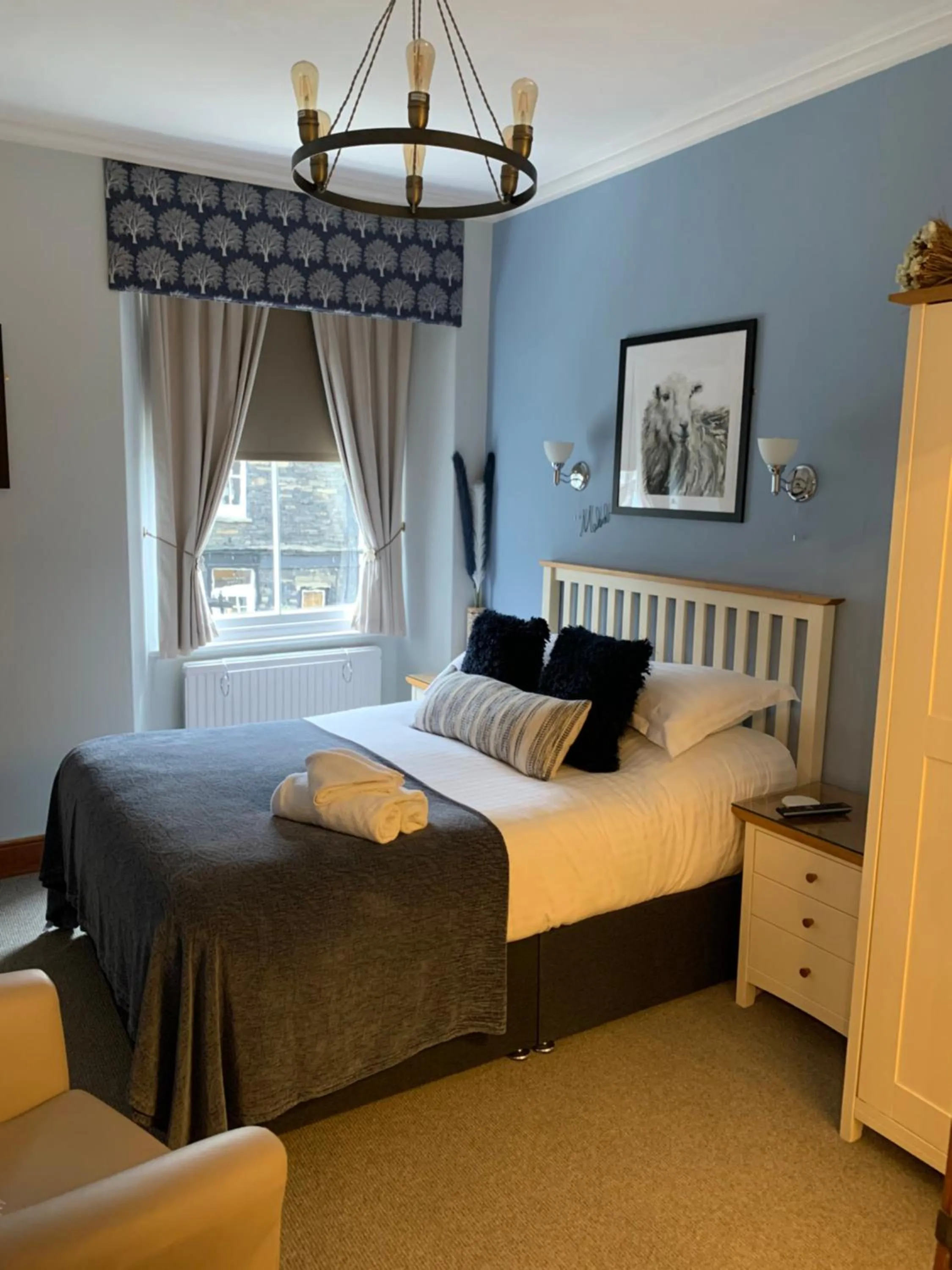 Bed in Hillsdale B&B in Ambleside