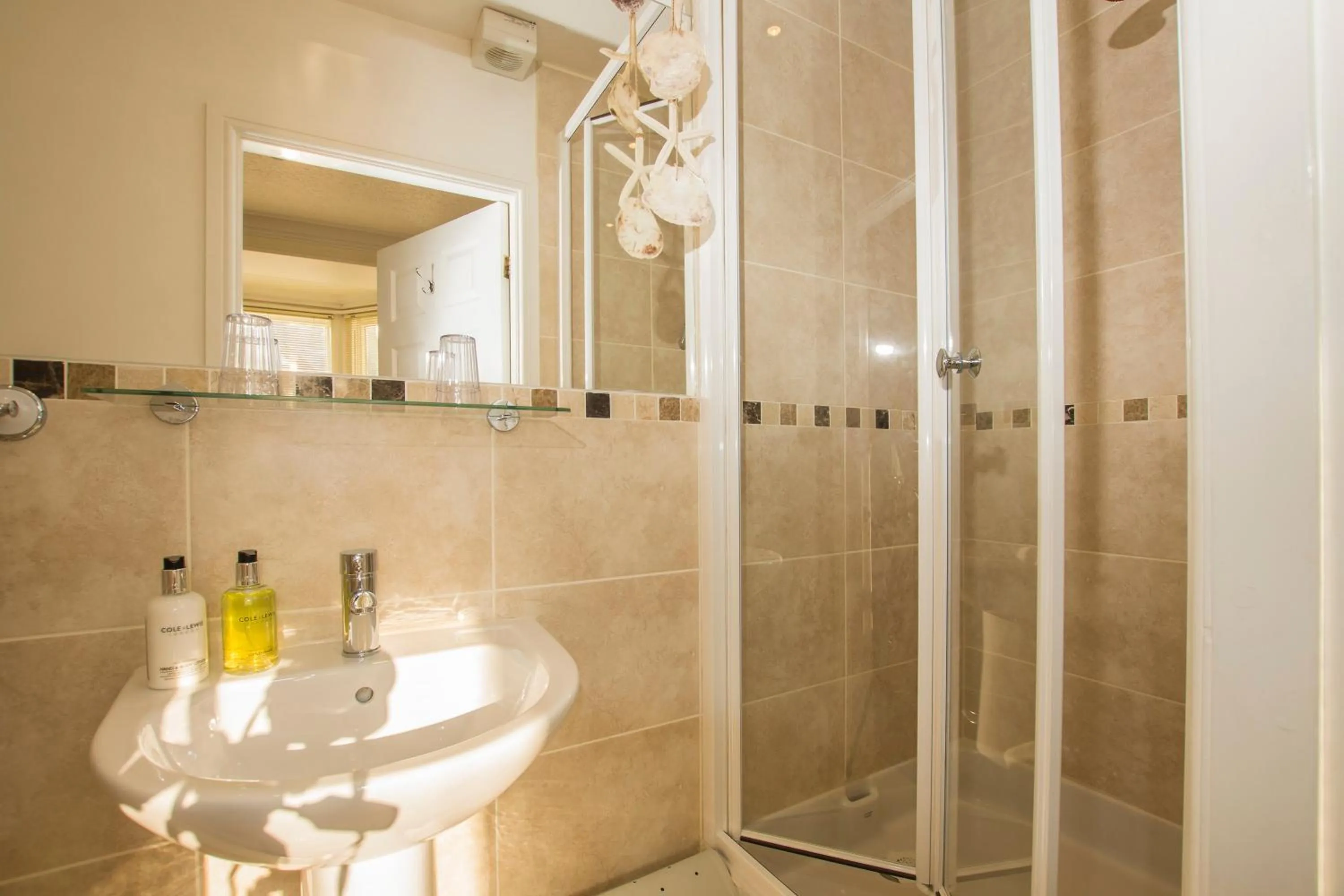 Bathroom in Hillsdale B&B in Ambleside