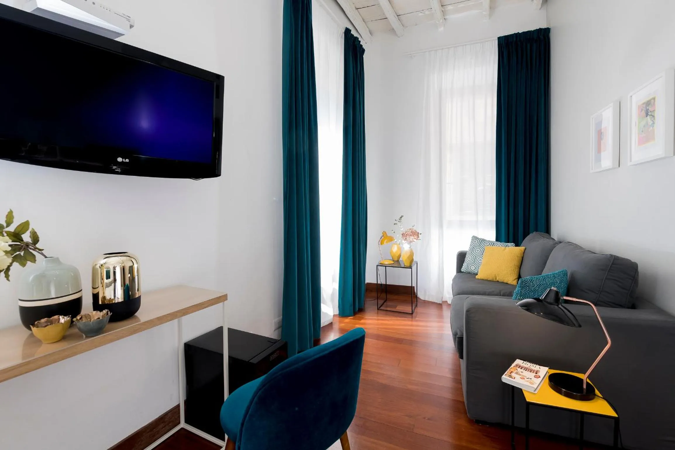 Bedroom in Maison Giulia by Hili