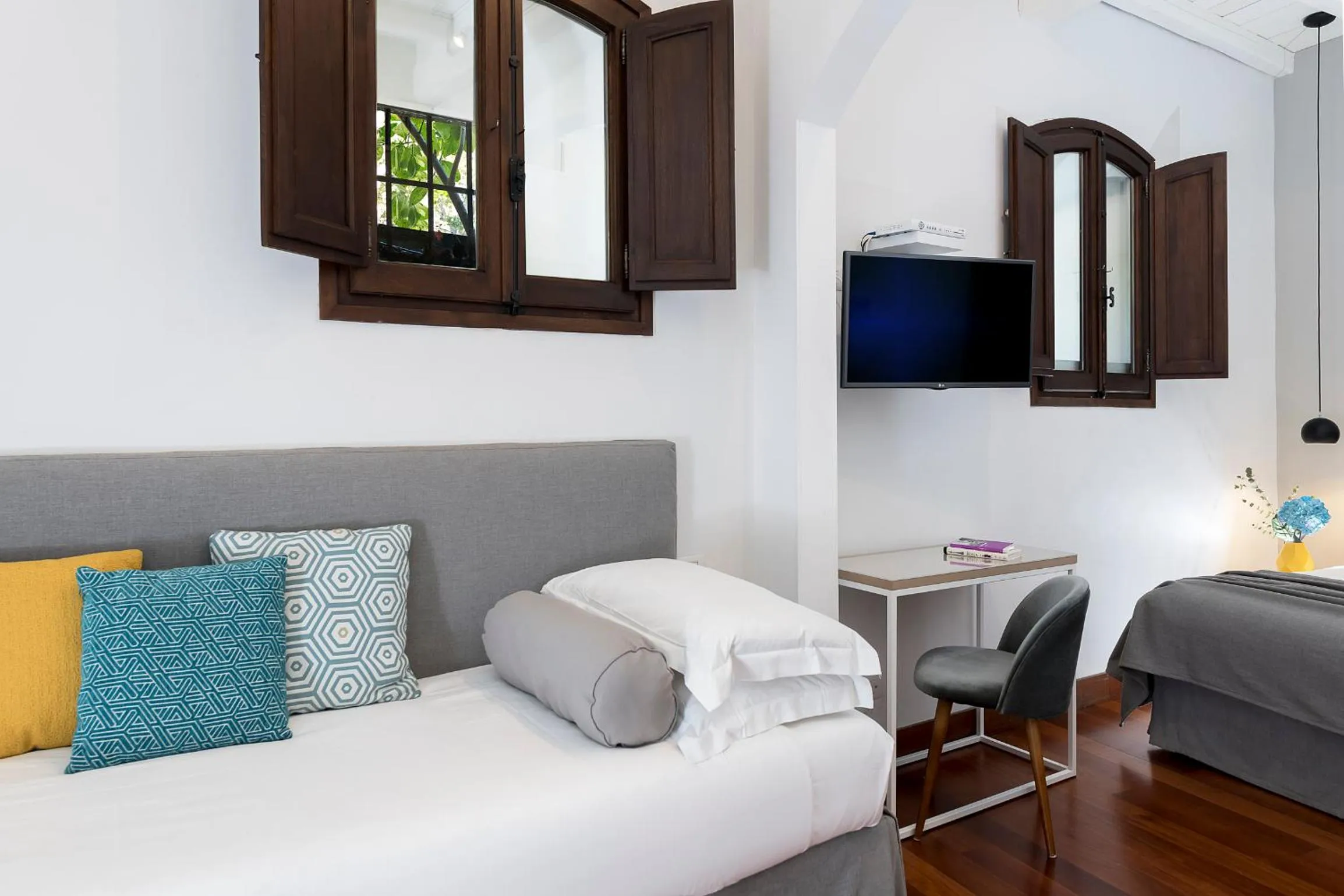 Bed in Maison Giulia by Hili