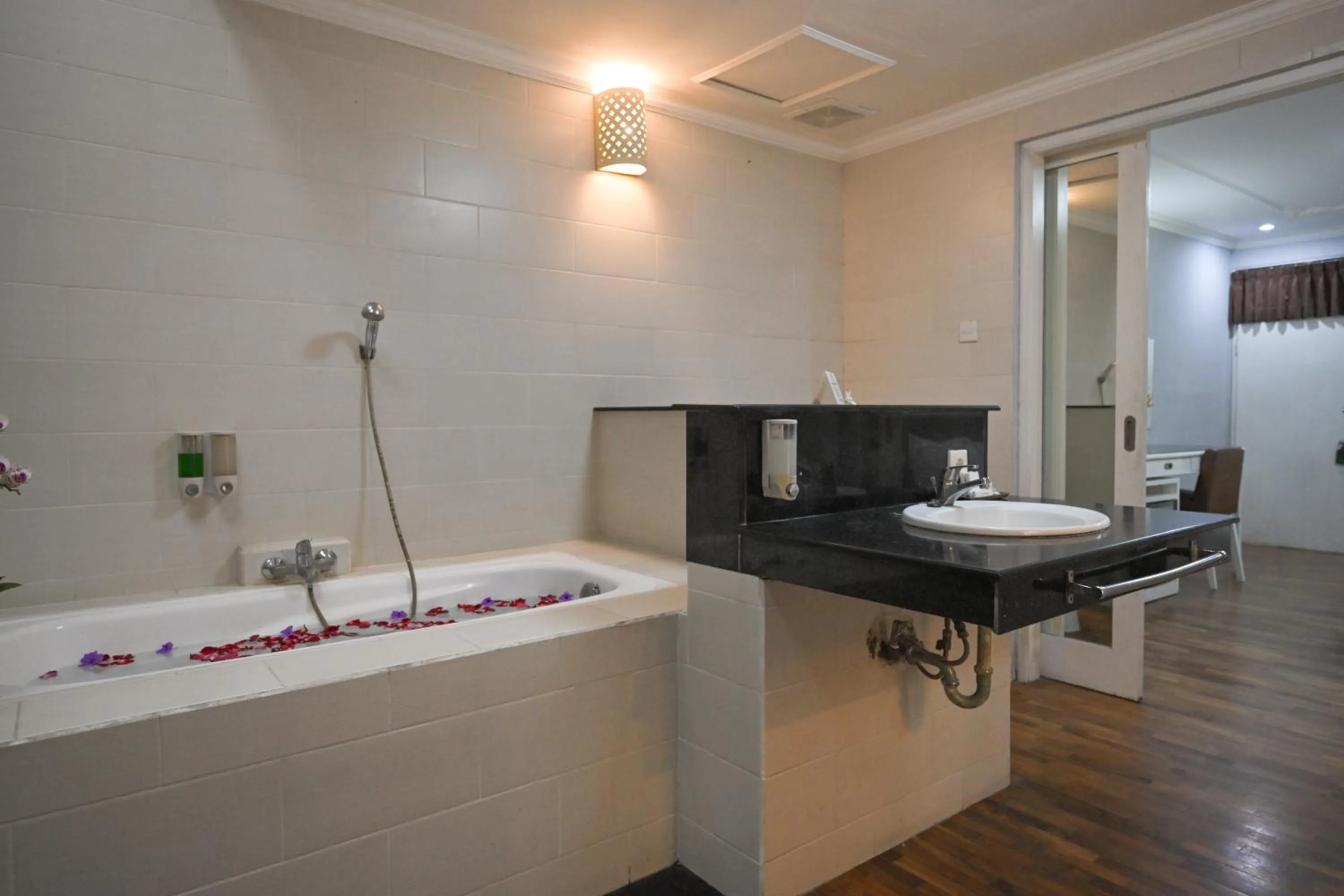 Bath in The Taman Ayu