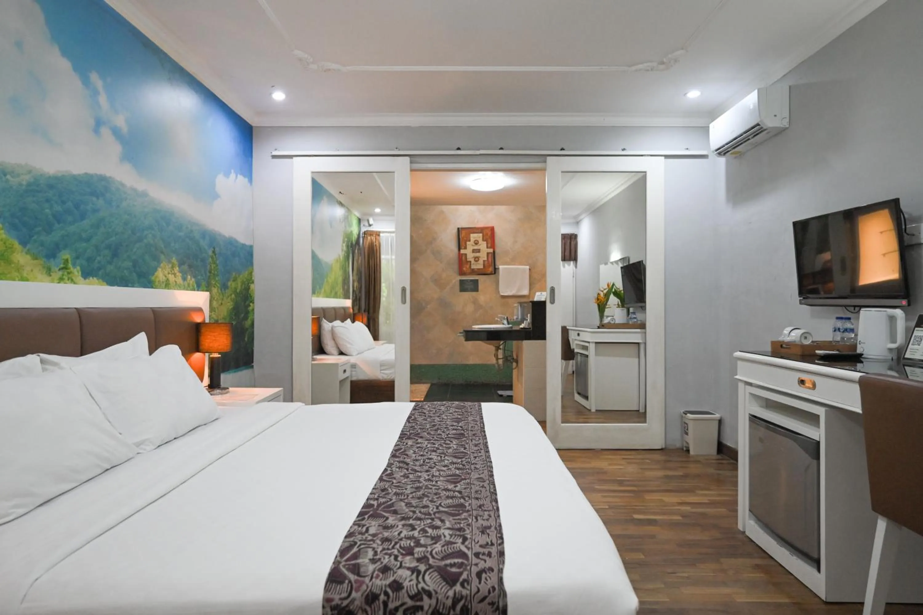 Bedroom, Bed in The Taman Ayu