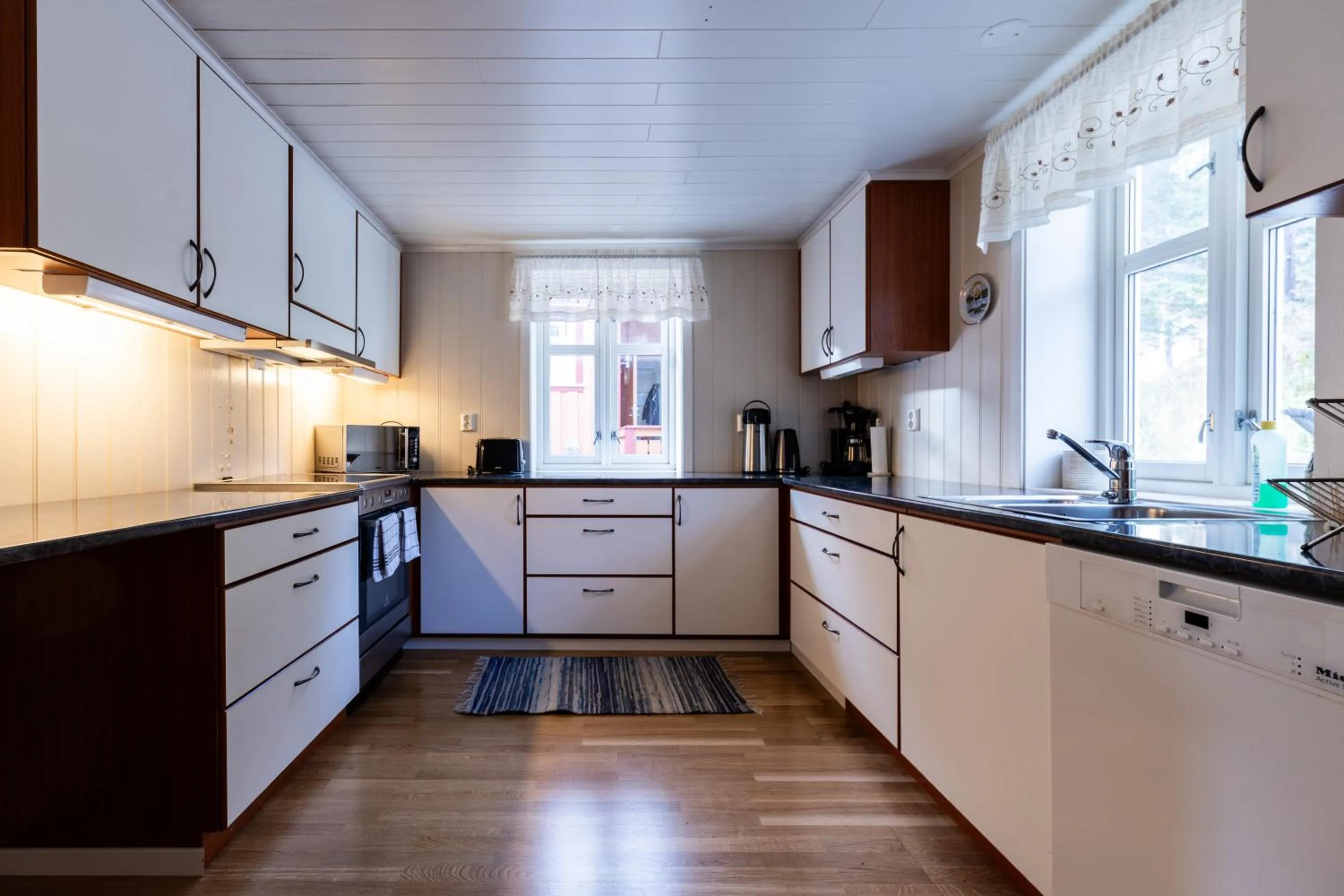 Reinefjorden Sjøhus