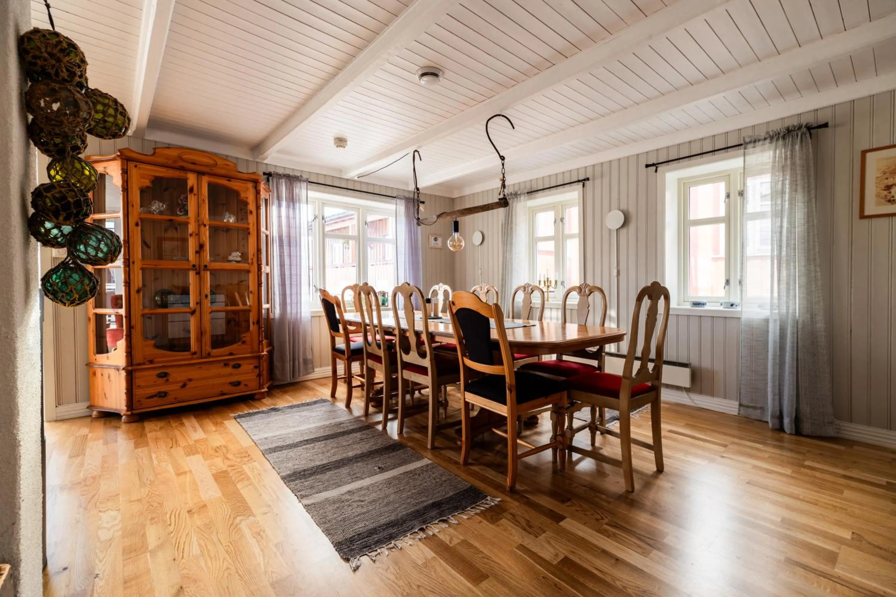 Reinefjorden Sjøhus